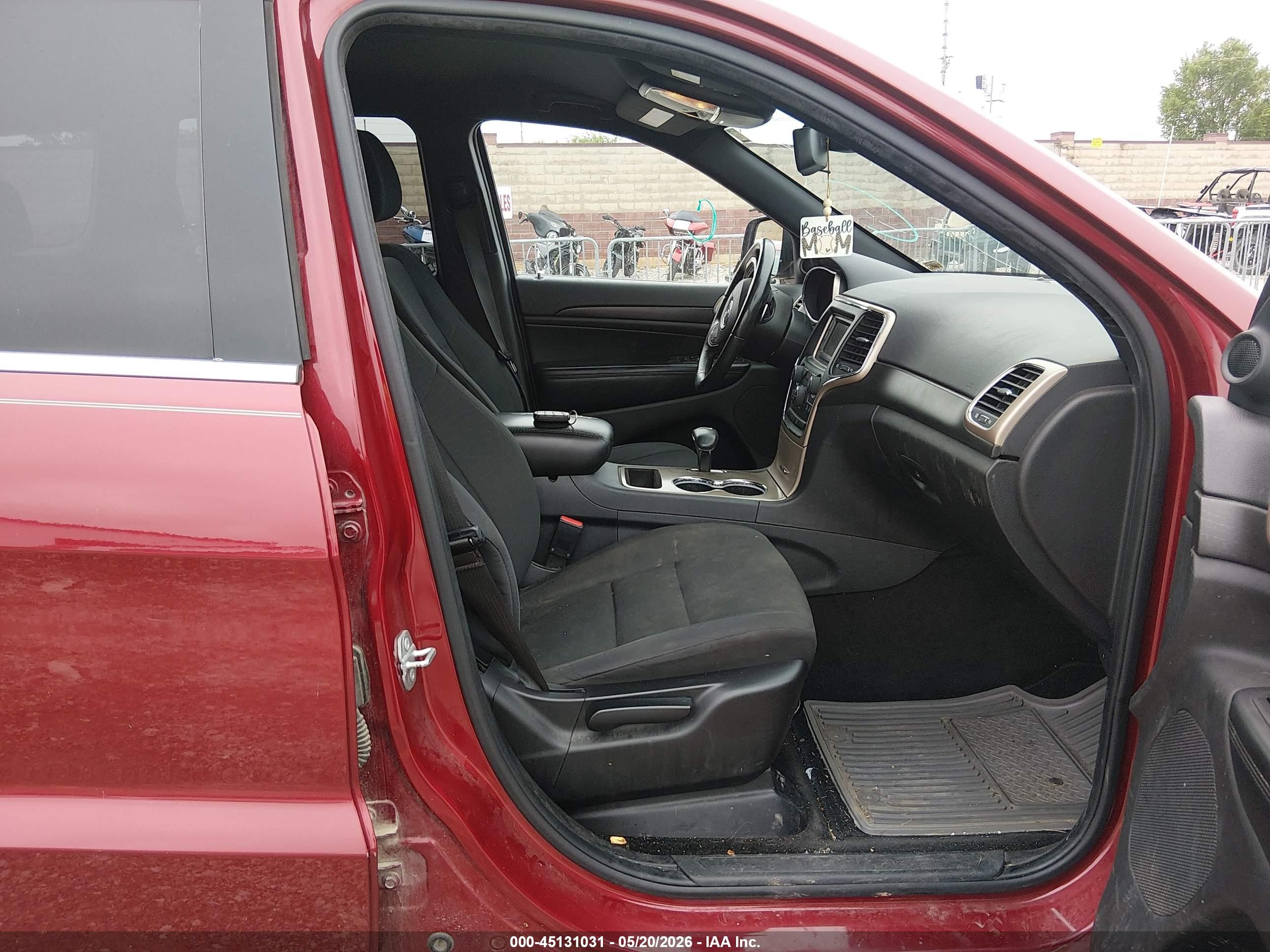 2015 Jeep Grand Cherokee Laredo Maroon vin: 1C4RJFAG3FC171139