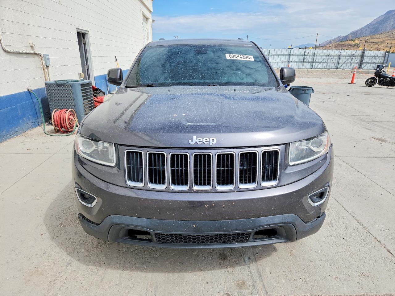 2015 Jeep Grand Cherokee Laredo Gray vin: 1C4RJFAG3FC191567