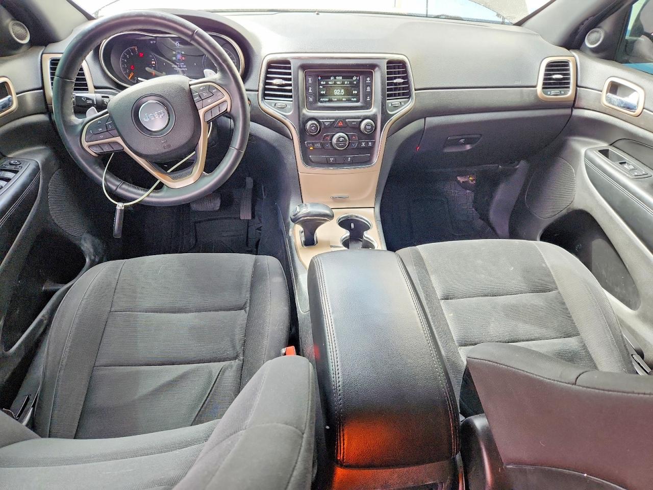2015 Jeep Grand Cherokee Laredo Gray vin: 1C4RJFAG3FC191567
