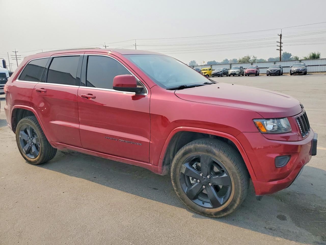 2015 Jeep Grand Cherokee Laredo Red vin: 1C4RJFAG3FC215155