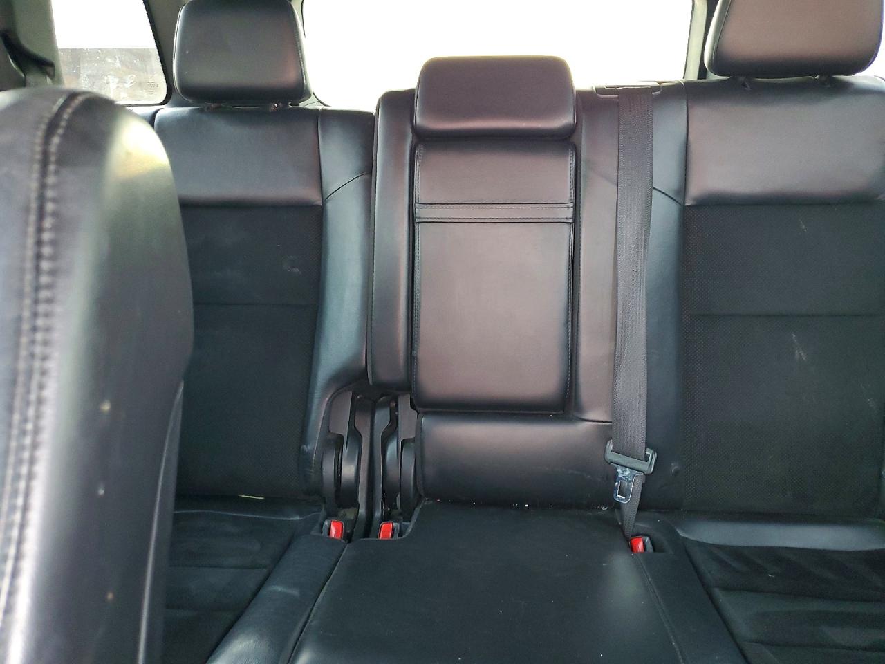 2015 Jeep Grand Cherokee Laredo Red vin: 1C4RJFAG3FC215155