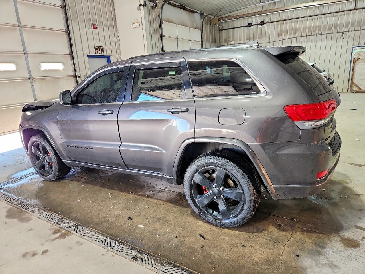 2015 Jeep Grand Cherokee Laredo Gray vin: 1C4RJFAG3FC660480