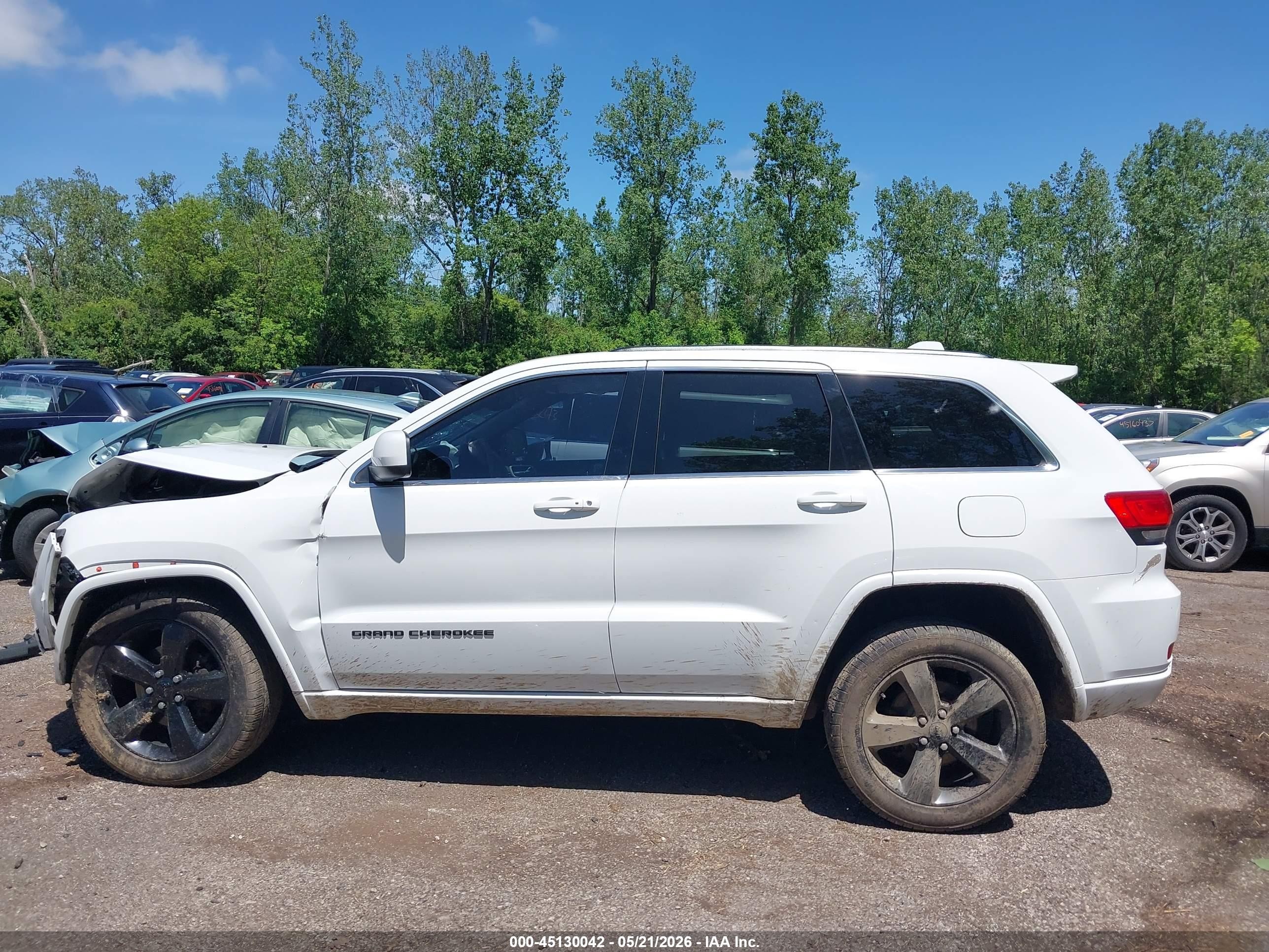 2015 Jeep Grand Cherokee Altitude White vin: 1C4RJFAG3FC699666