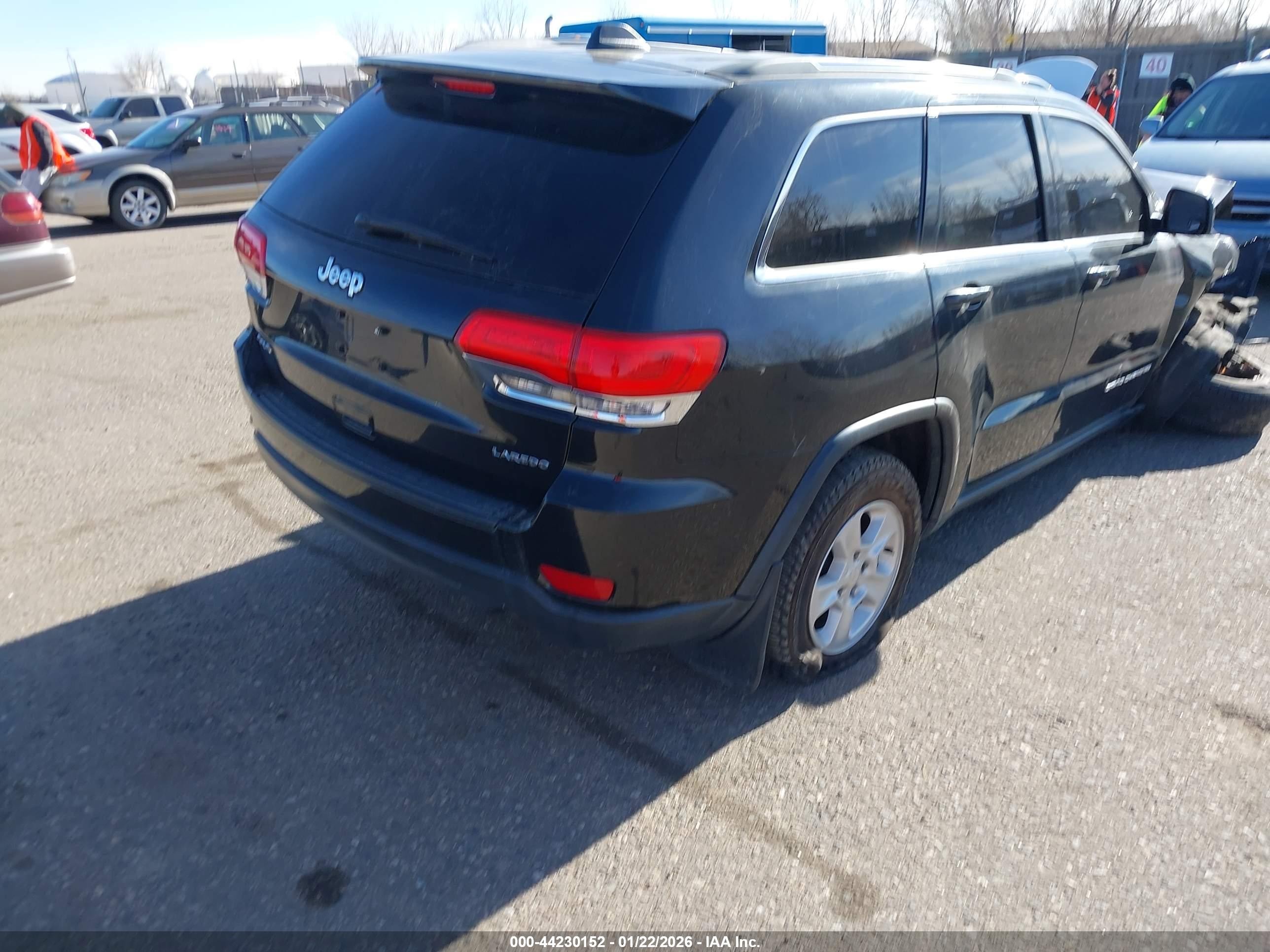 2015 Jeep Grand Cherokee Laredo Черный vin: 1C4RJFAG3FC942845
