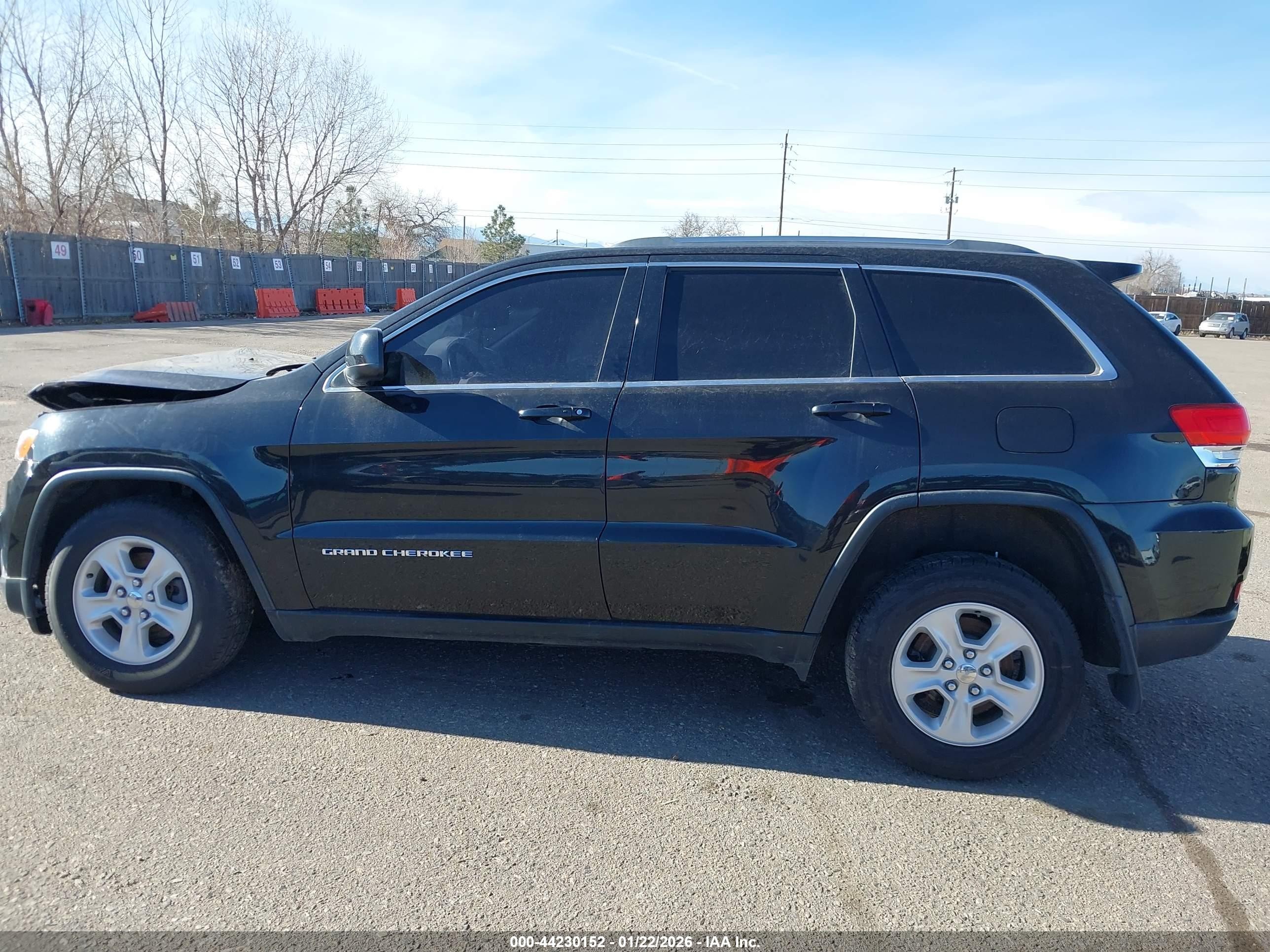 2015 Jeep Grand Cherokee Laredo Черный vin: 1C4RJFAG3FC942845