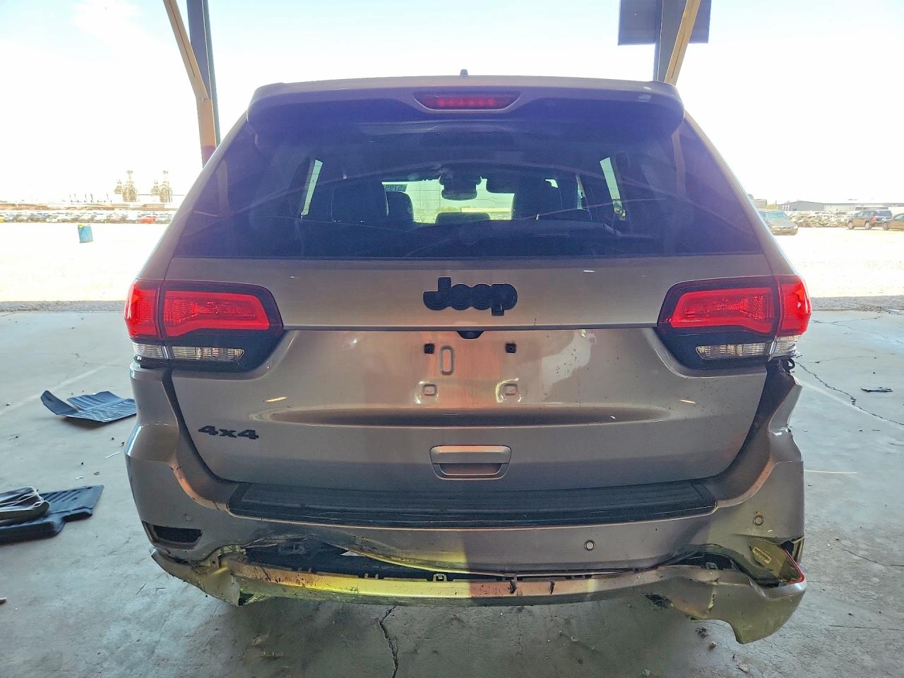 2017 Jeep Grand Cherokee Laredo Silver vin: 1C4RJFAG3HC910349