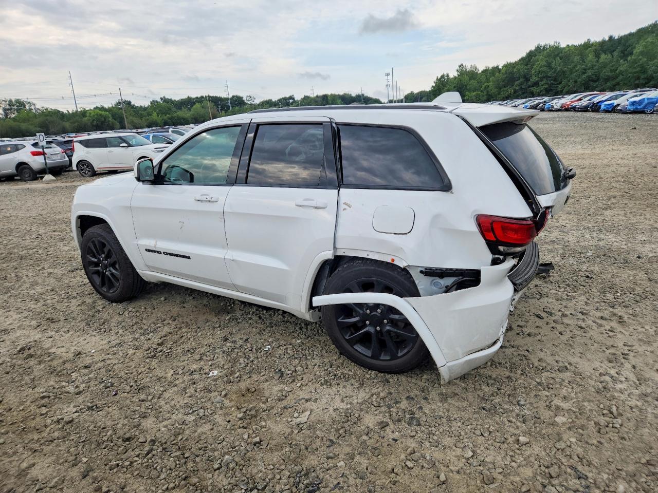 2017 Jeep Grand Cherokee Laredo White vin: 1C4RJFAG3HC919133
