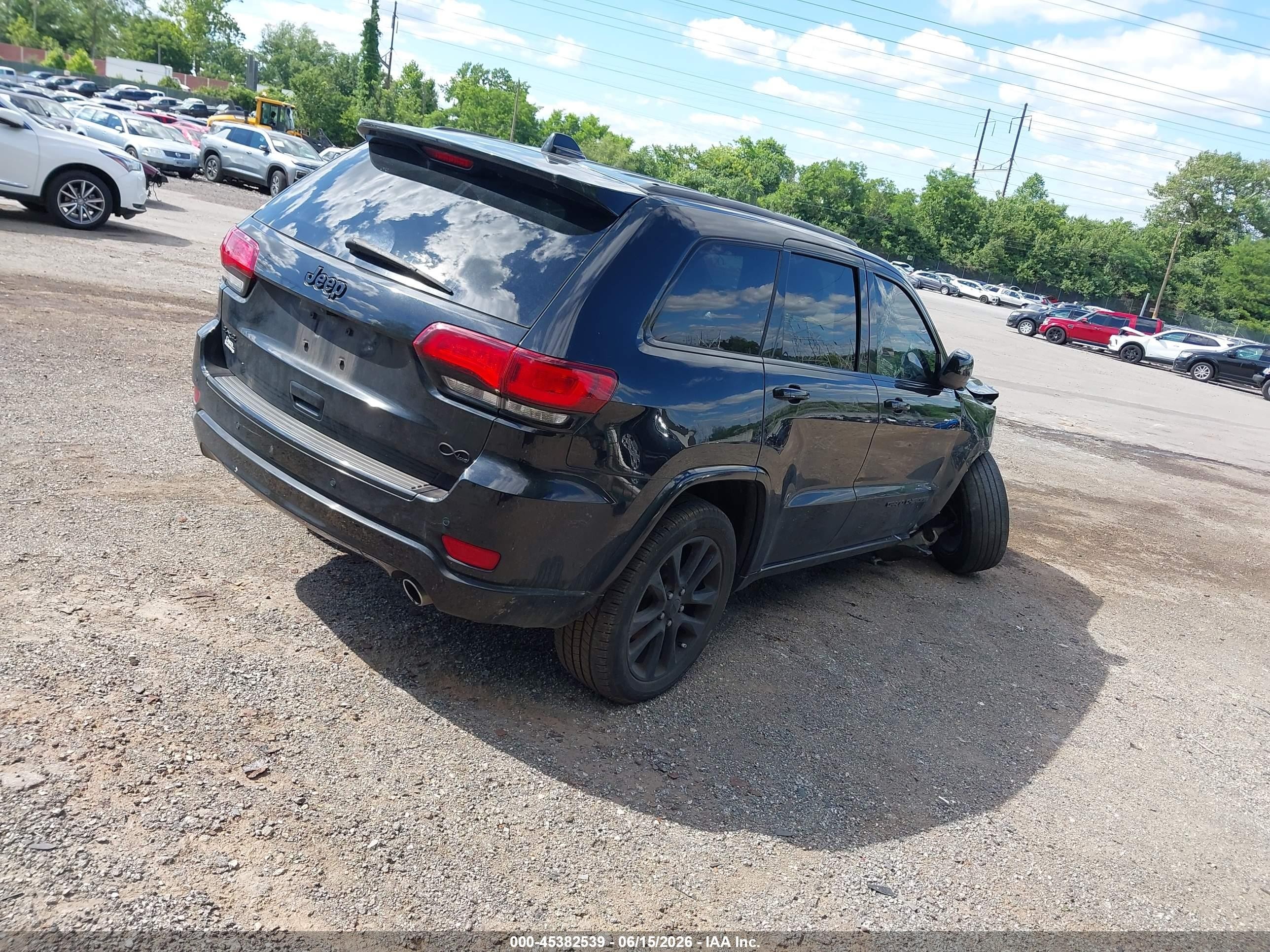 2018 Jeep Grand Cherokee Altitude 4x4 Black vin: 1C4RJFAG3JC357451