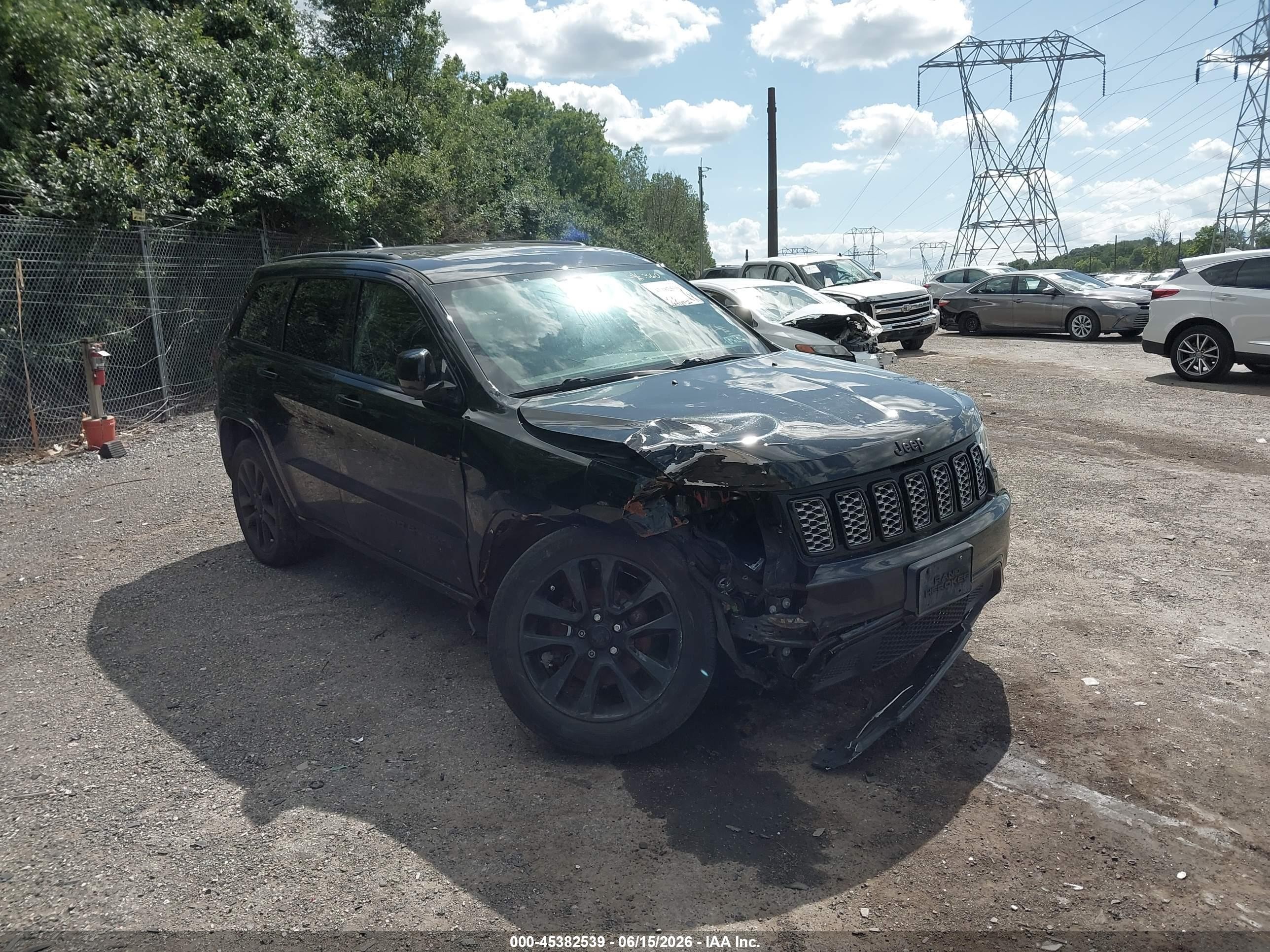 2018 Jeep Grand Cherokee Altitude 4x4 Black vin: 1C4RJFAG3JC357451