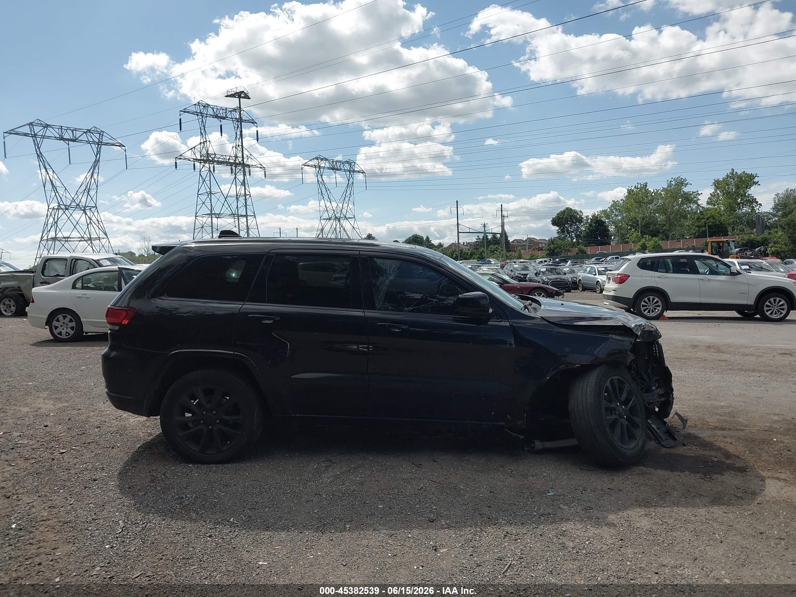 2018 Jeep Grand Cherokee Altitude 4x4 Black vin: 1C4RJFAG3JC357451