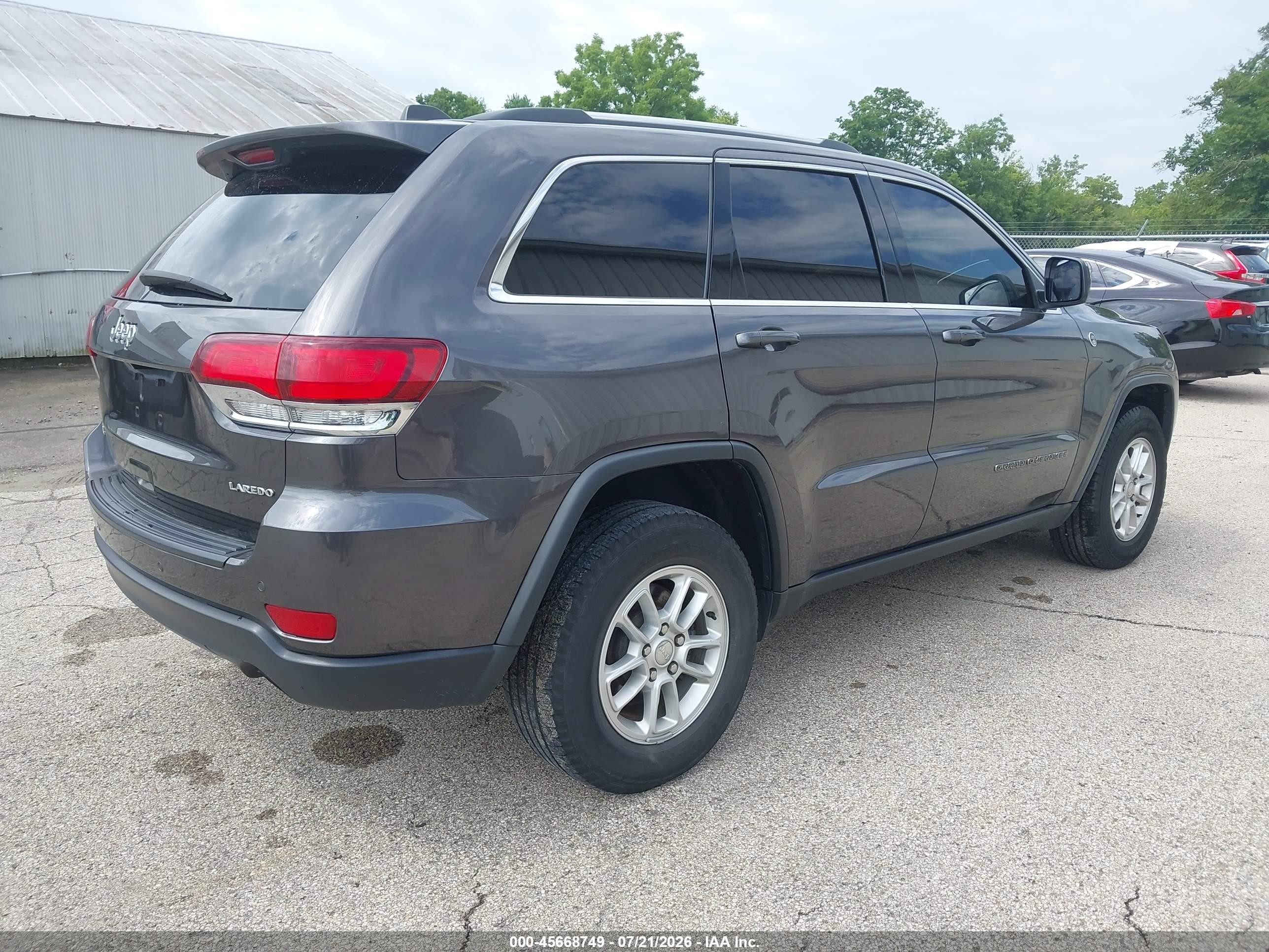 2020 Jeep Grand Cherokee Laredo E 4x4 Gray vin: 1C4RJFAG3LC193864