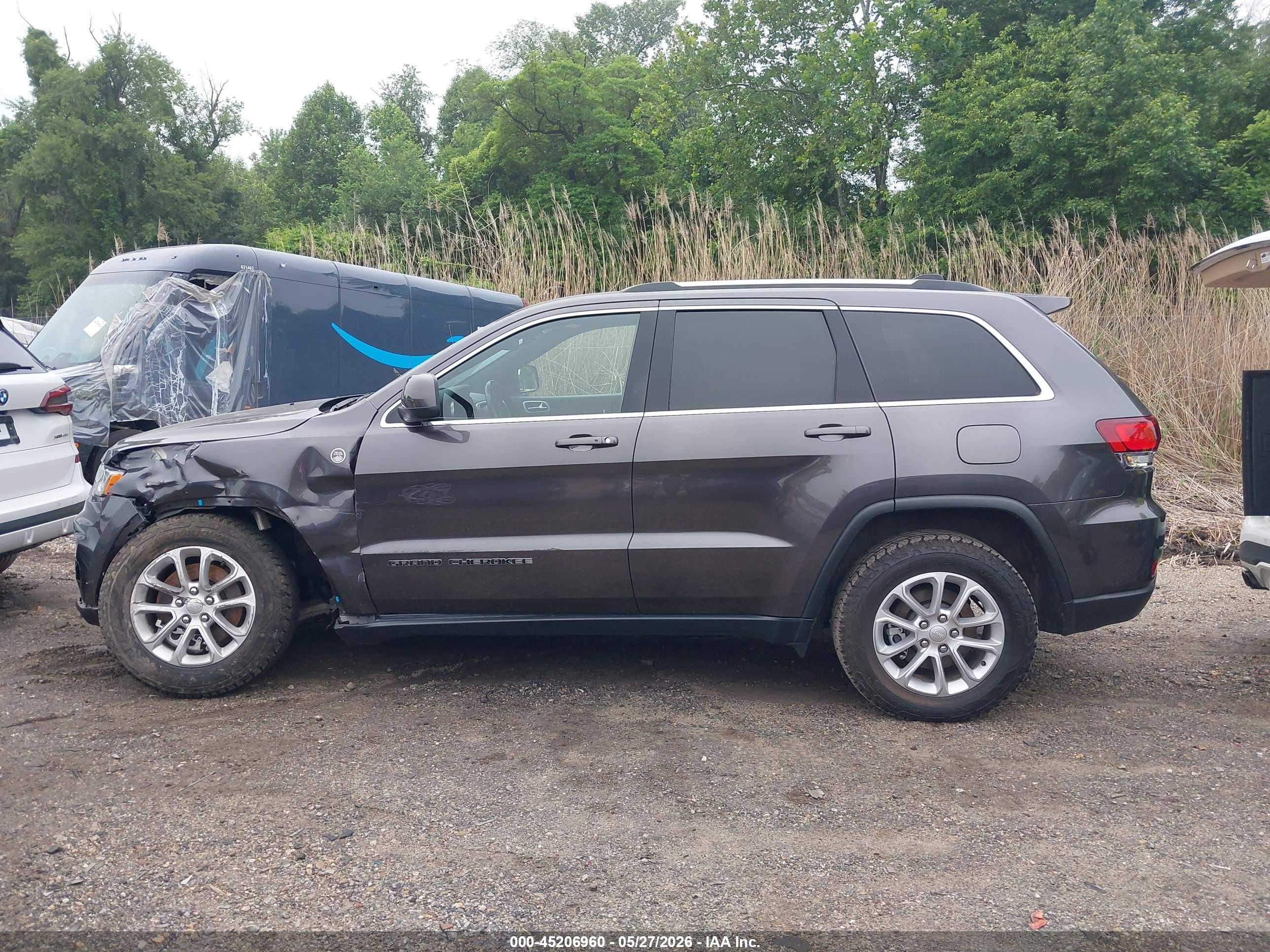 2021 Jeep Grand Cherokee Laredo E 4x4 Gray vin: 1C4RJFAG3MC678619