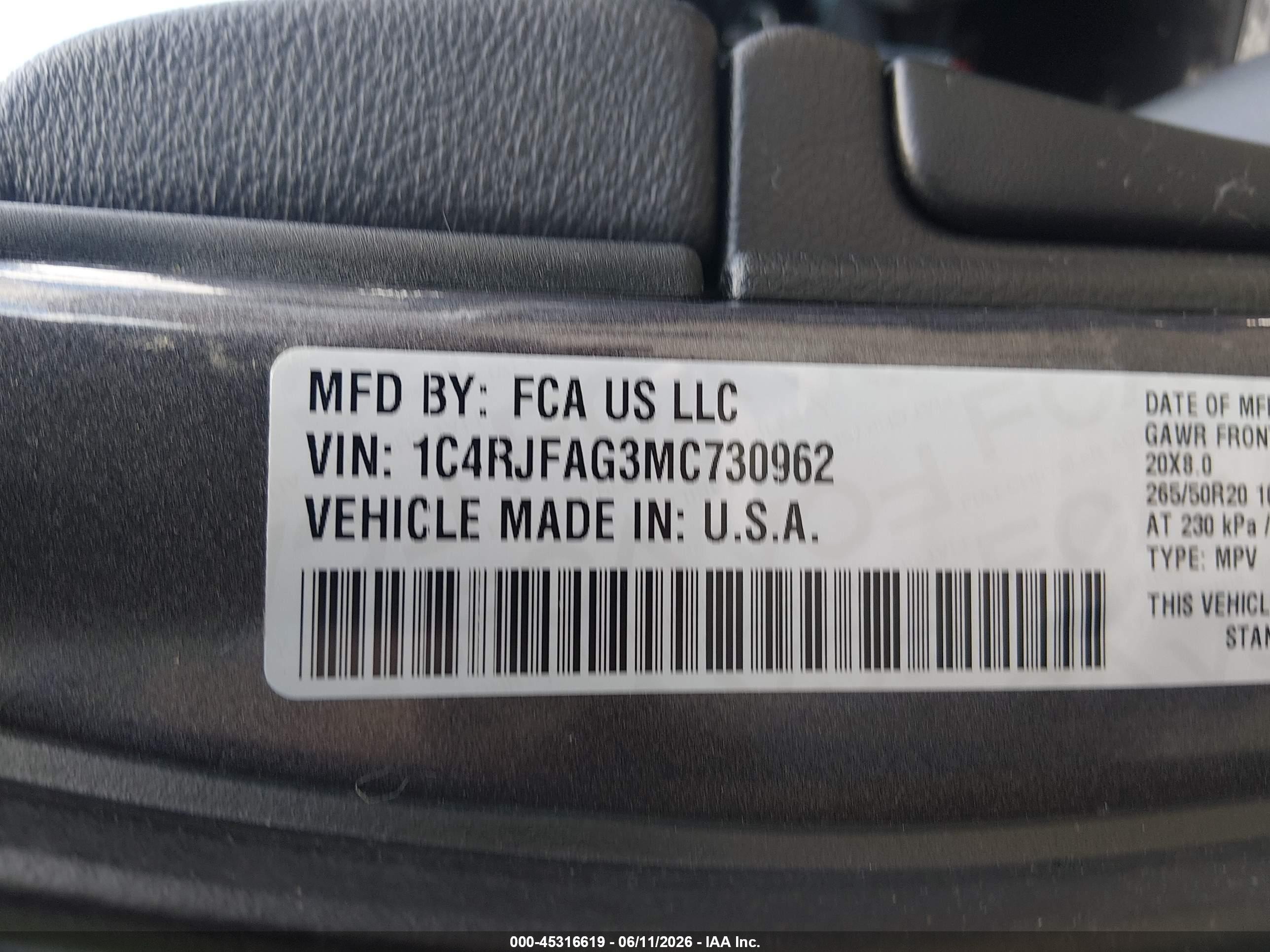 2021 Jeep Grand Cherokee Laredo X 4x4 Серый vin: 1C4RJFAG3MC730962
