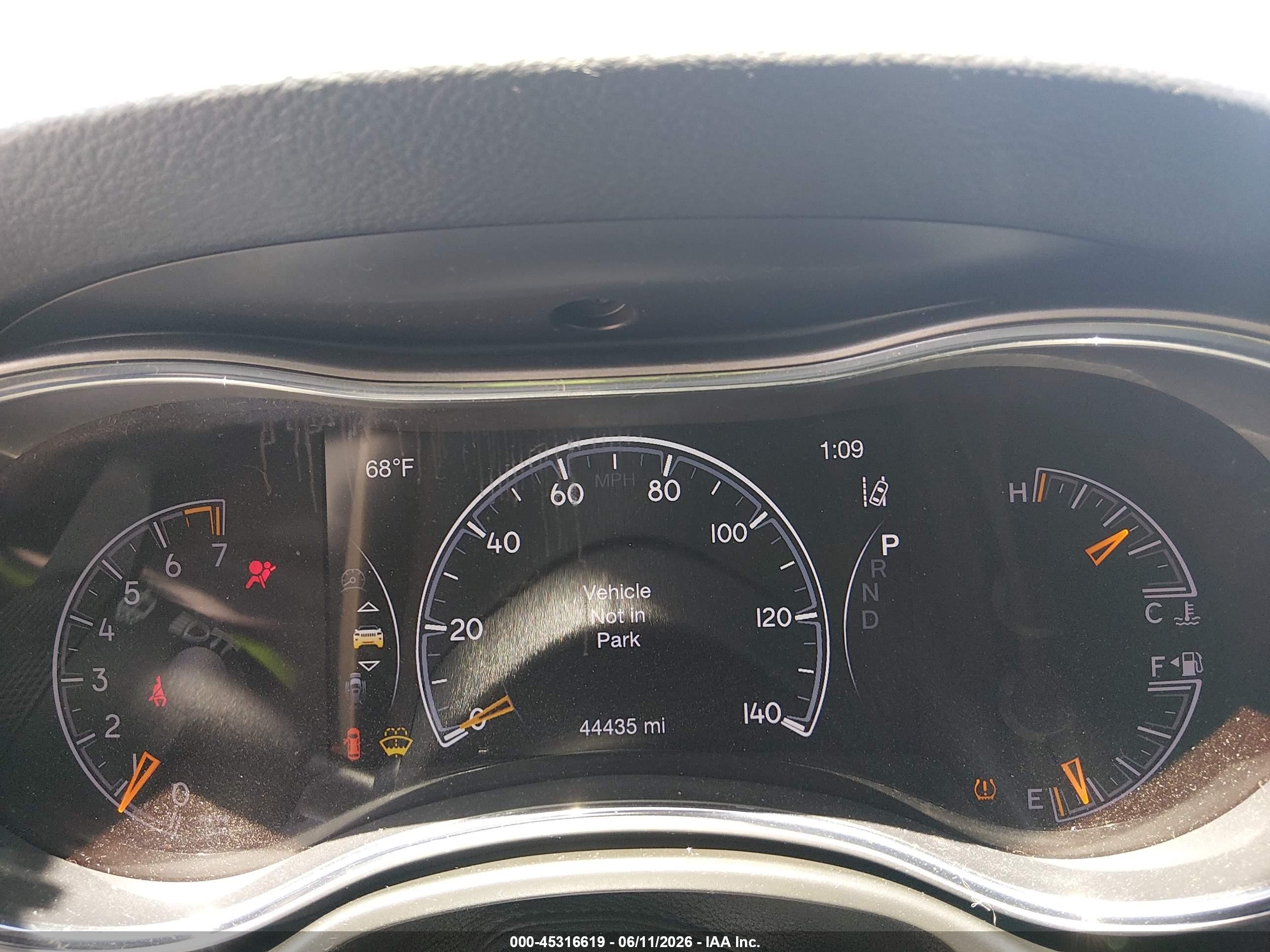 2021 Jeep Grand Cherokee Laredo X 4x4 Серый vin: 1C4RJFAG3MC730962