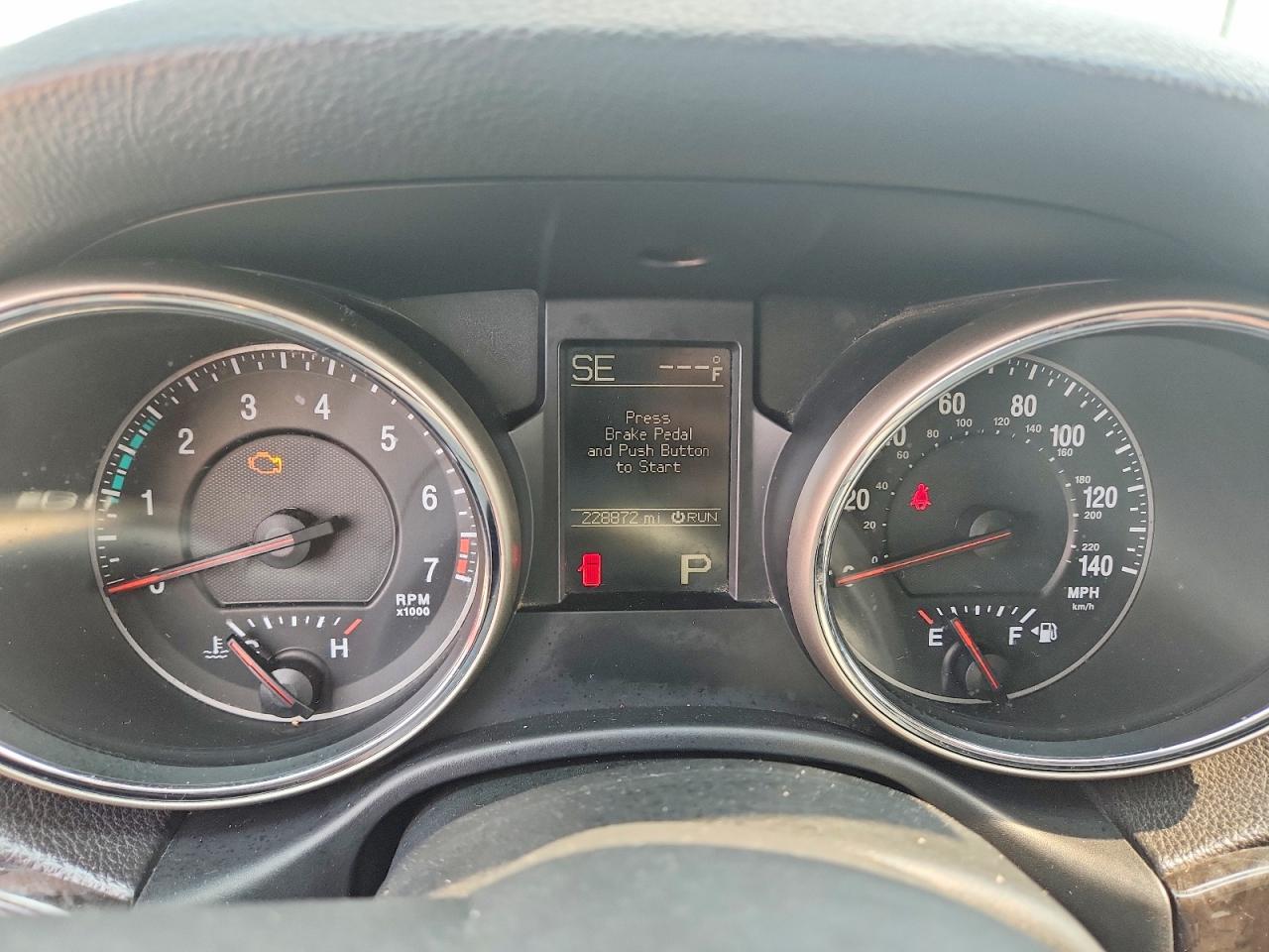 2012 Jeep Grand Cherokee Laredo Silver vin: 1C4RJFAG4CC120714
