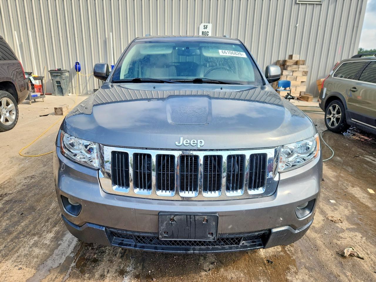 2012 Jeep Grand Cherokee Laredo Gray vin: 1C4RJFAG4CC145418
