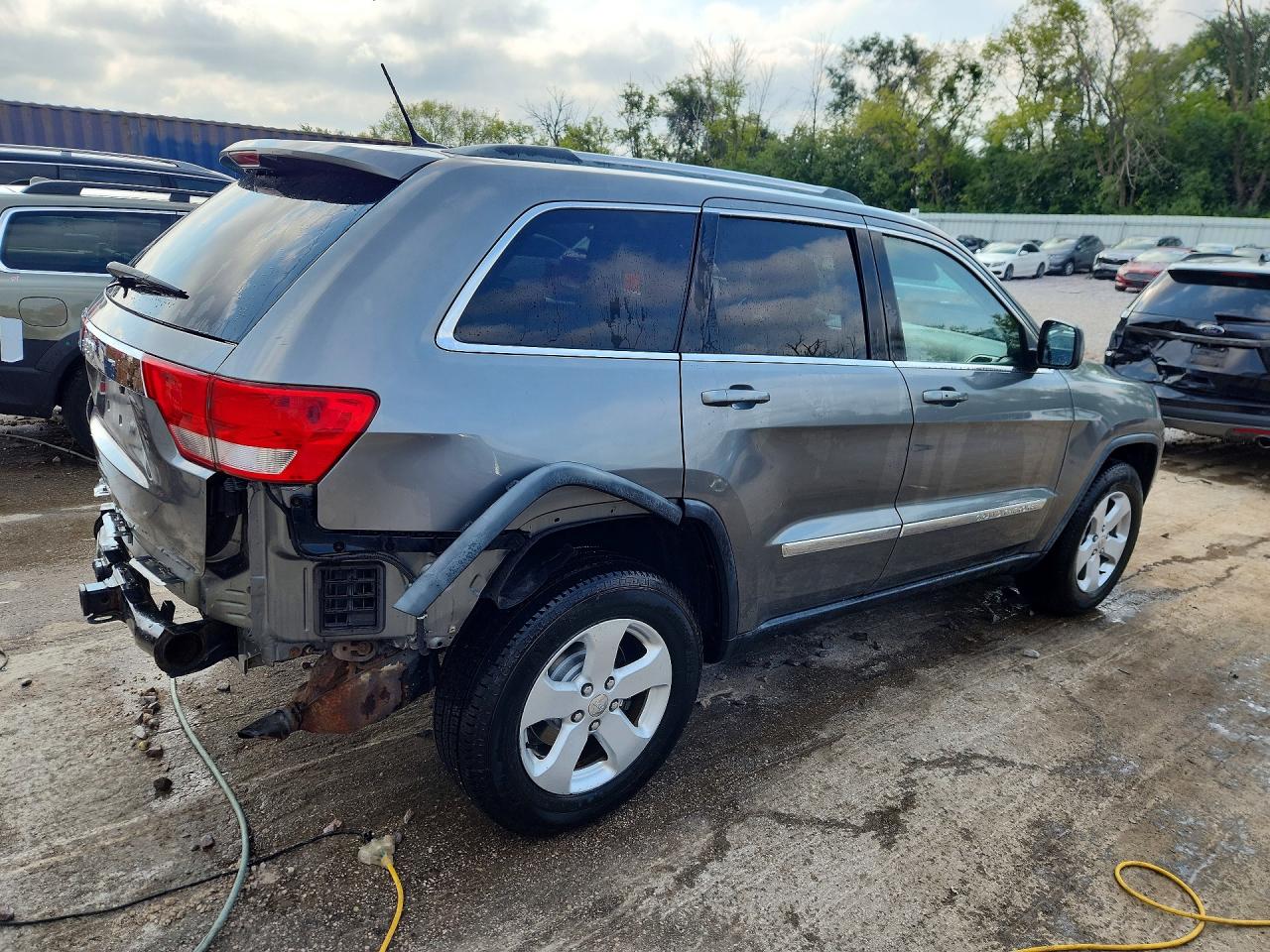 2012 Jeep Grand Cherokee Laredo Gray vin: 1C4RJFAG4CC145418