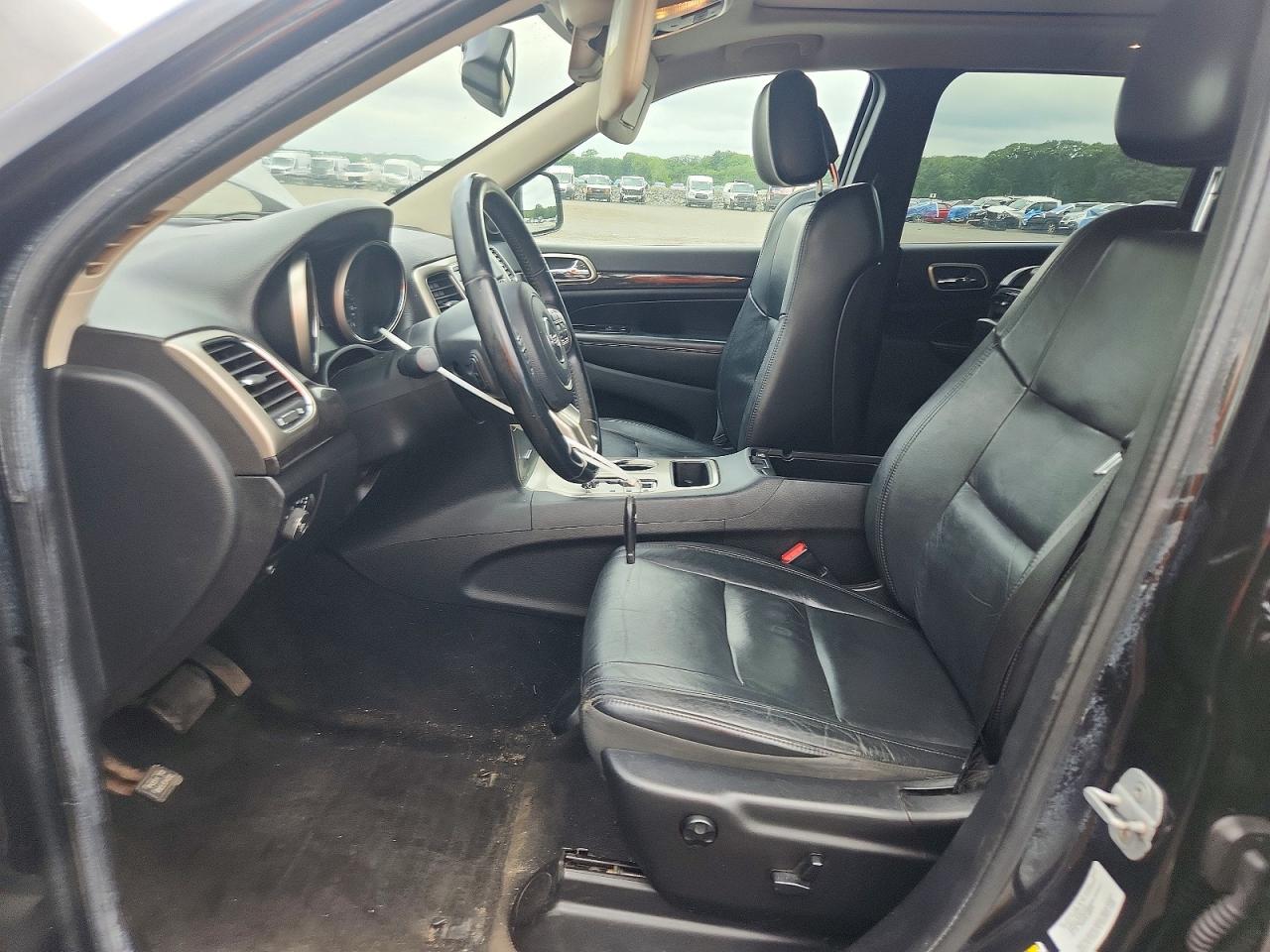 2012 Jeep Grand Cherokee Laredo Black vin: 1C4RJFAG4CC145886