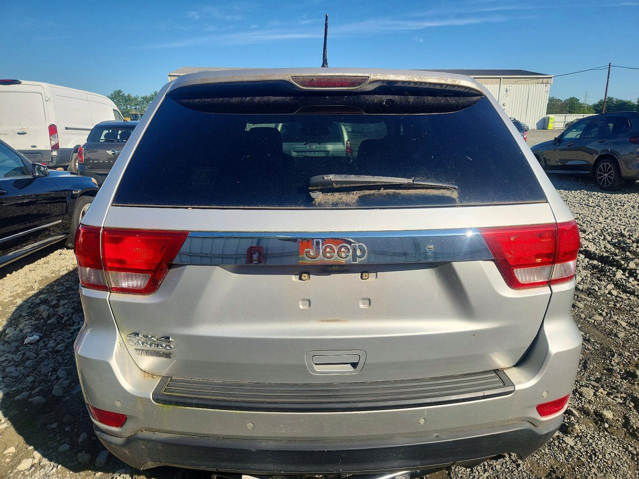 2012 Jeep Grand Cherokee Laredo Silver vin: 1C4RJFAG4CC150747
