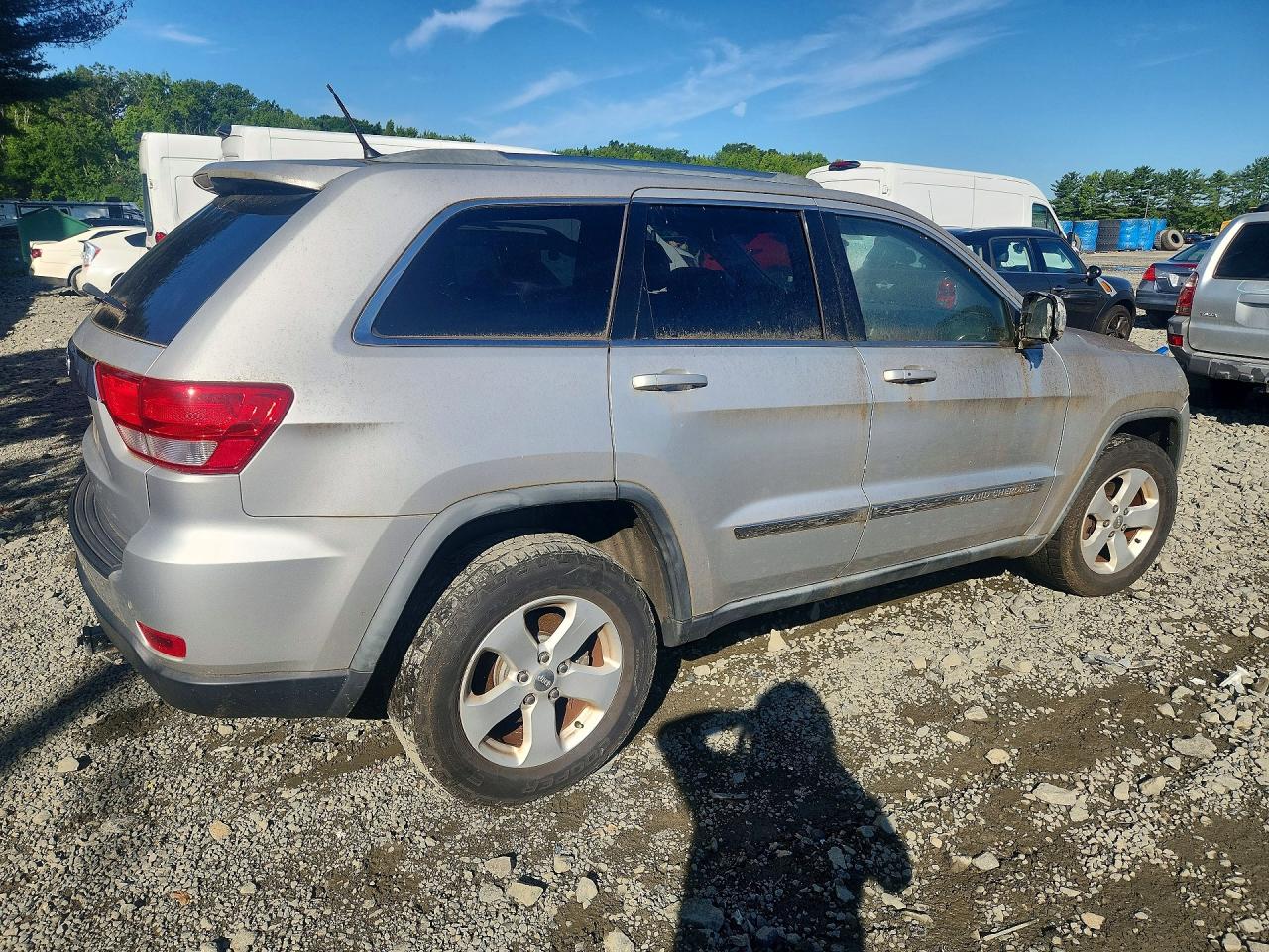 2012 Jeep Grand Cherokee Laredo Silver vin: 1C4RJFAG4CC150747