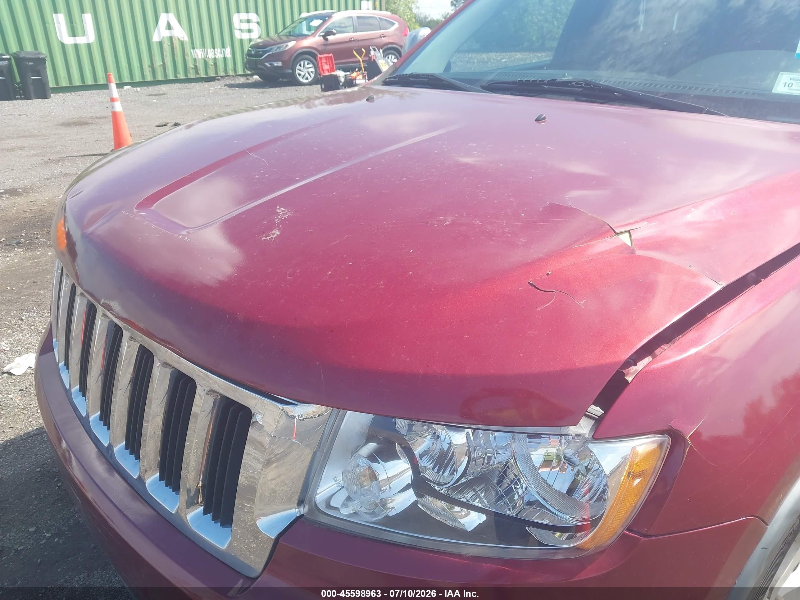 2012 Jeep Grand Cherokee Laredo Красный vin: 1C4RJFAG4CC156726