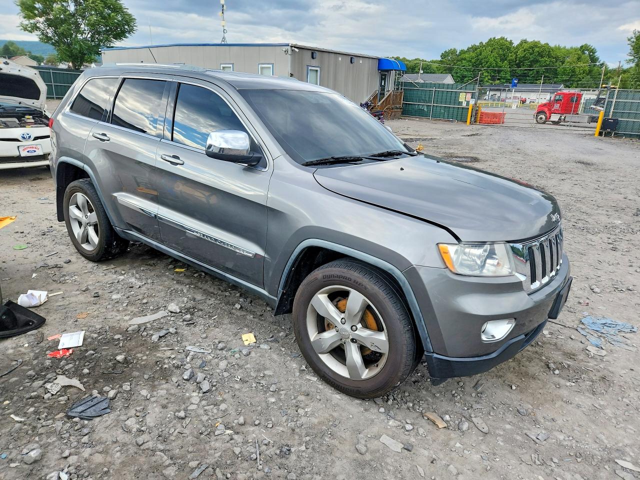 2012 Jeep Grand Cherokee Laredo Серый vin: 1C4RJFAG4CC160338