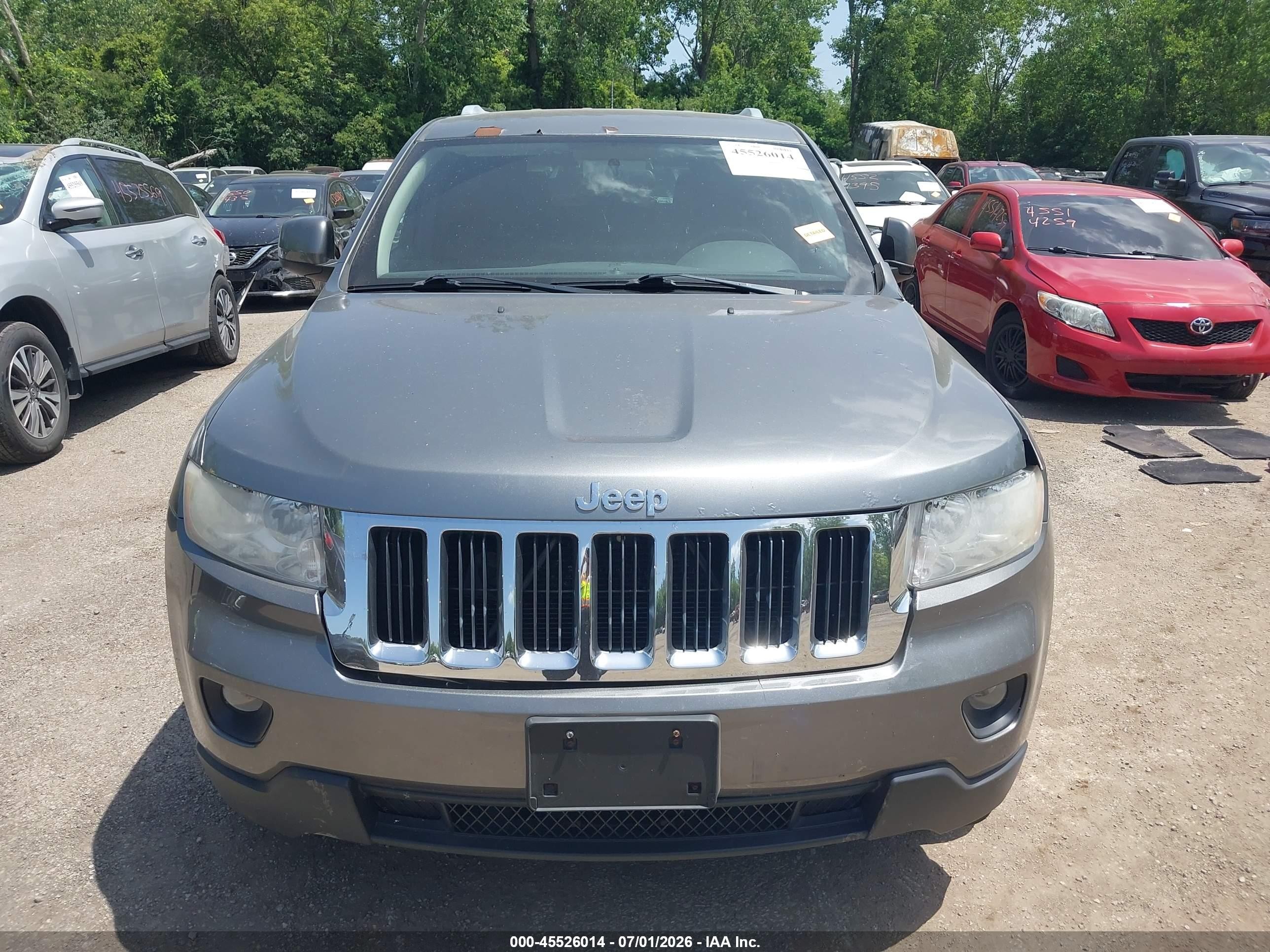 2012 Jeep Grand Cherokee Laredo Gray vin: 1C4RJFAG4CC191525