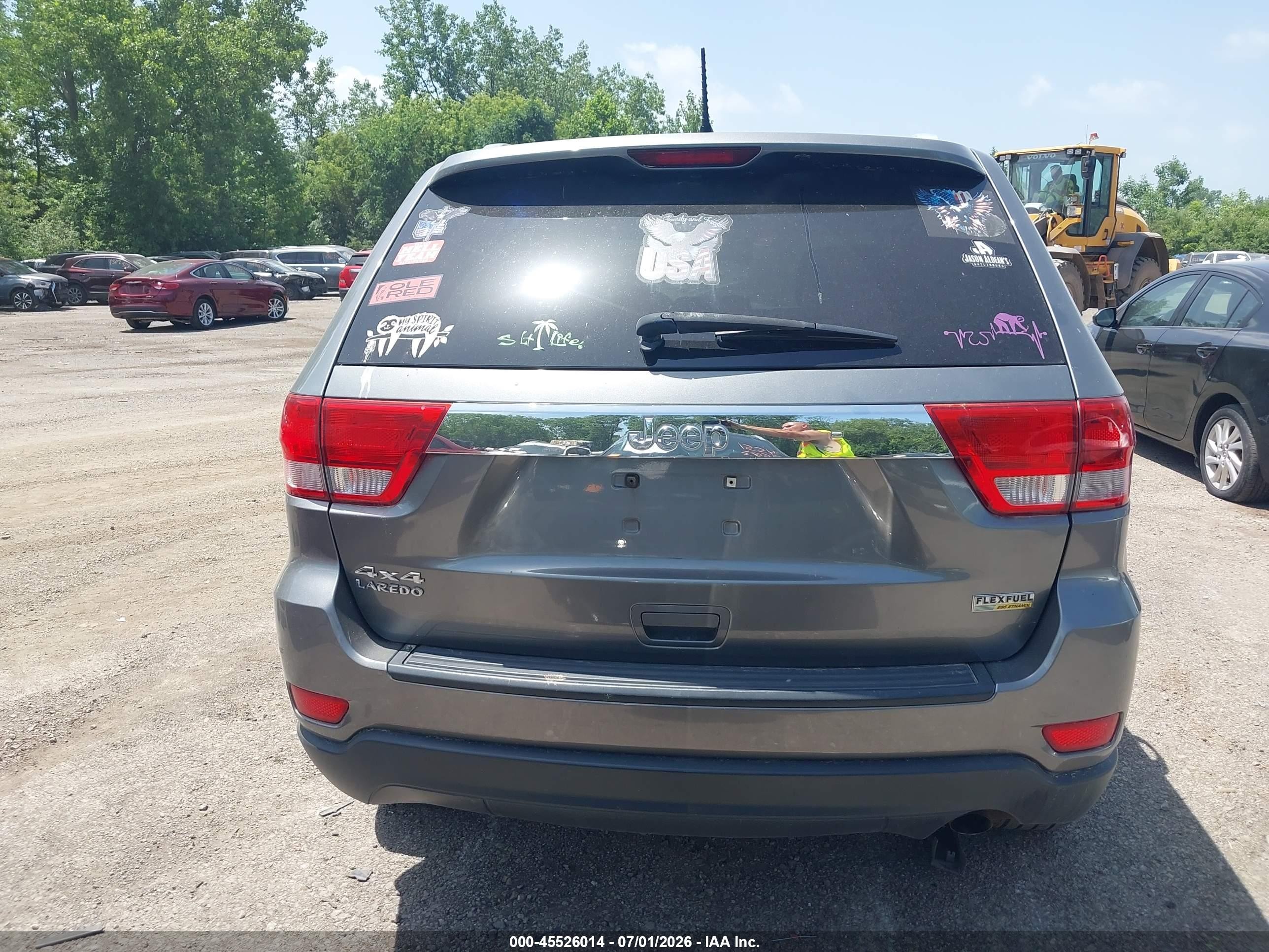2012 Jeep Grand Cherokee Laredo Gray vin: 1C4RJFAG4CC191525