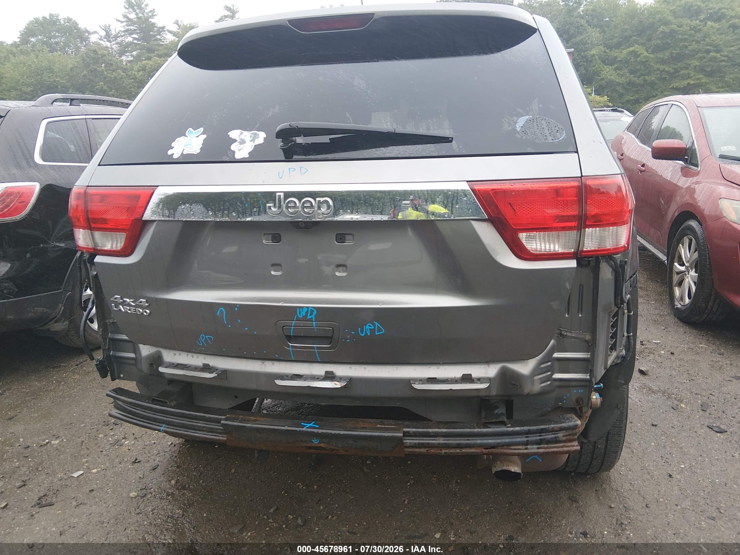 2012 Jeep Grand Cherokee Laredo Gray vin: 1C4RJFAG4CC214334