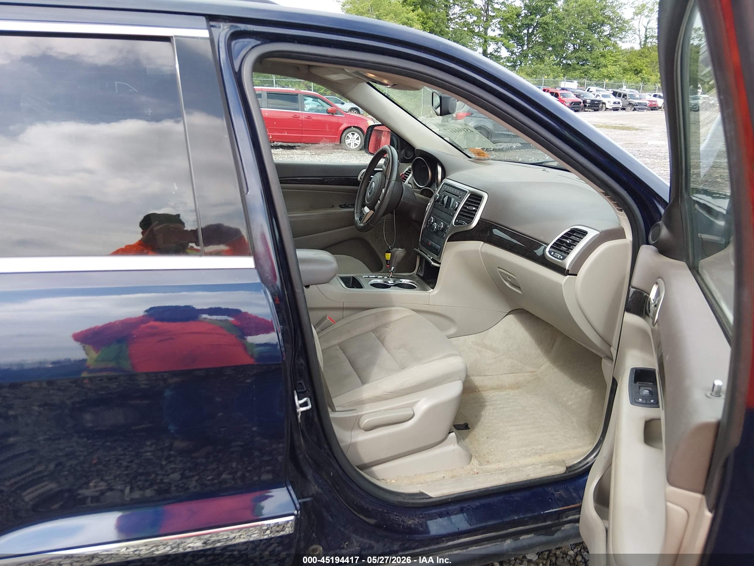 2012 Jeep Grand Cherokee Laredo Blue vin: 1C4RJFAG4CC225222