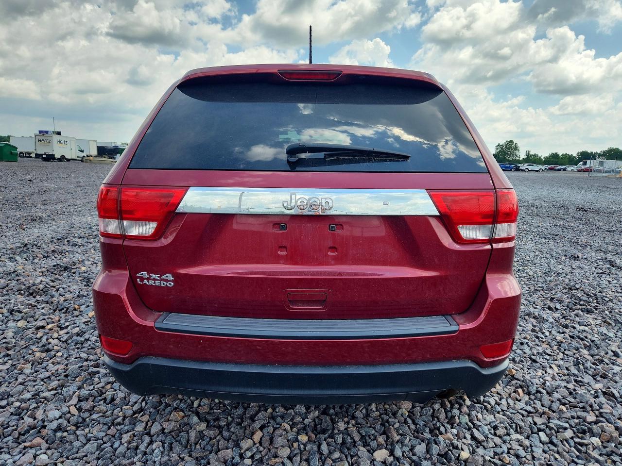 2012 Jeep Grand Cherokee Laredo Red vin: 1C4RJFAG4CC304342