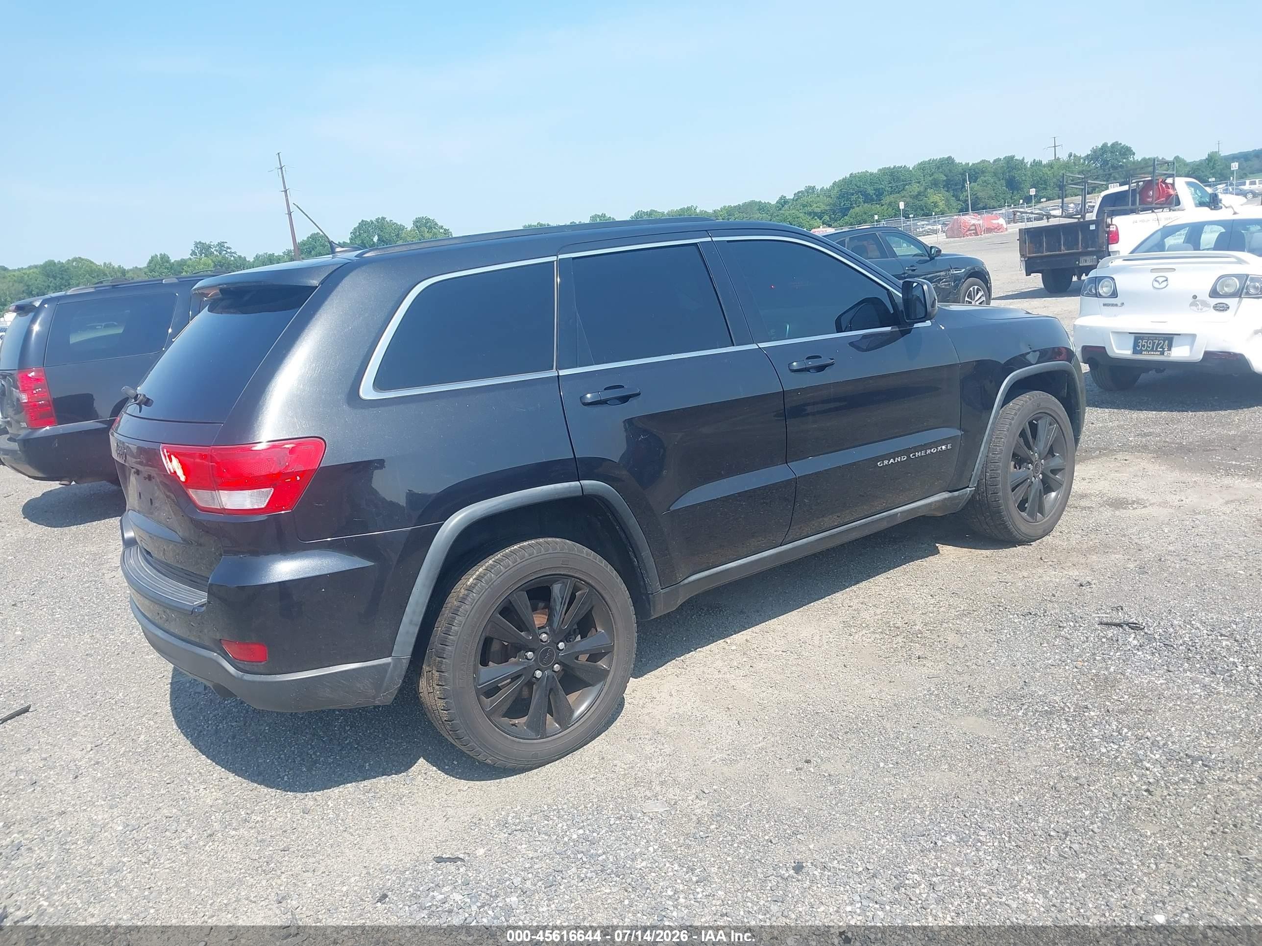 2012 Jeep Grand Cherokee Laredo Black vin: 1C4RJFAG4CC321514