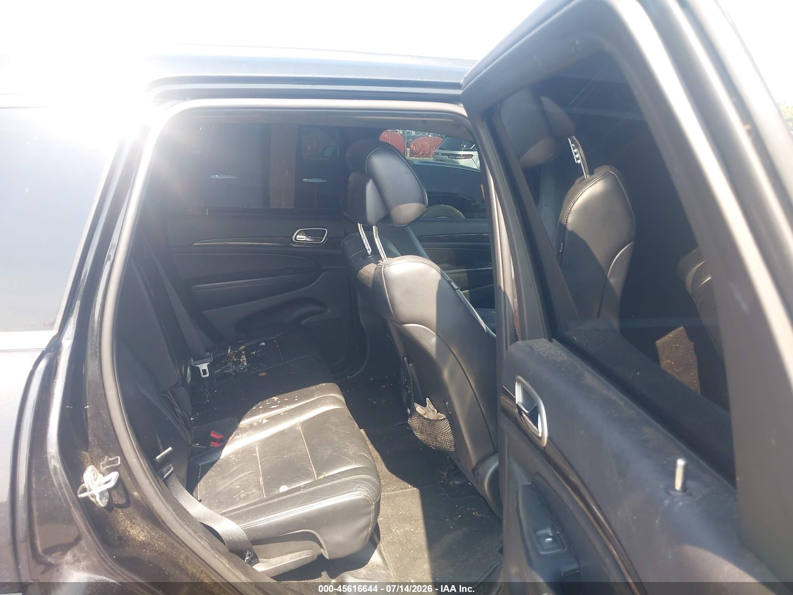 2012 Jeep Grand Cherokee Laredo Black vin: 1C4RJFAG4CC321514