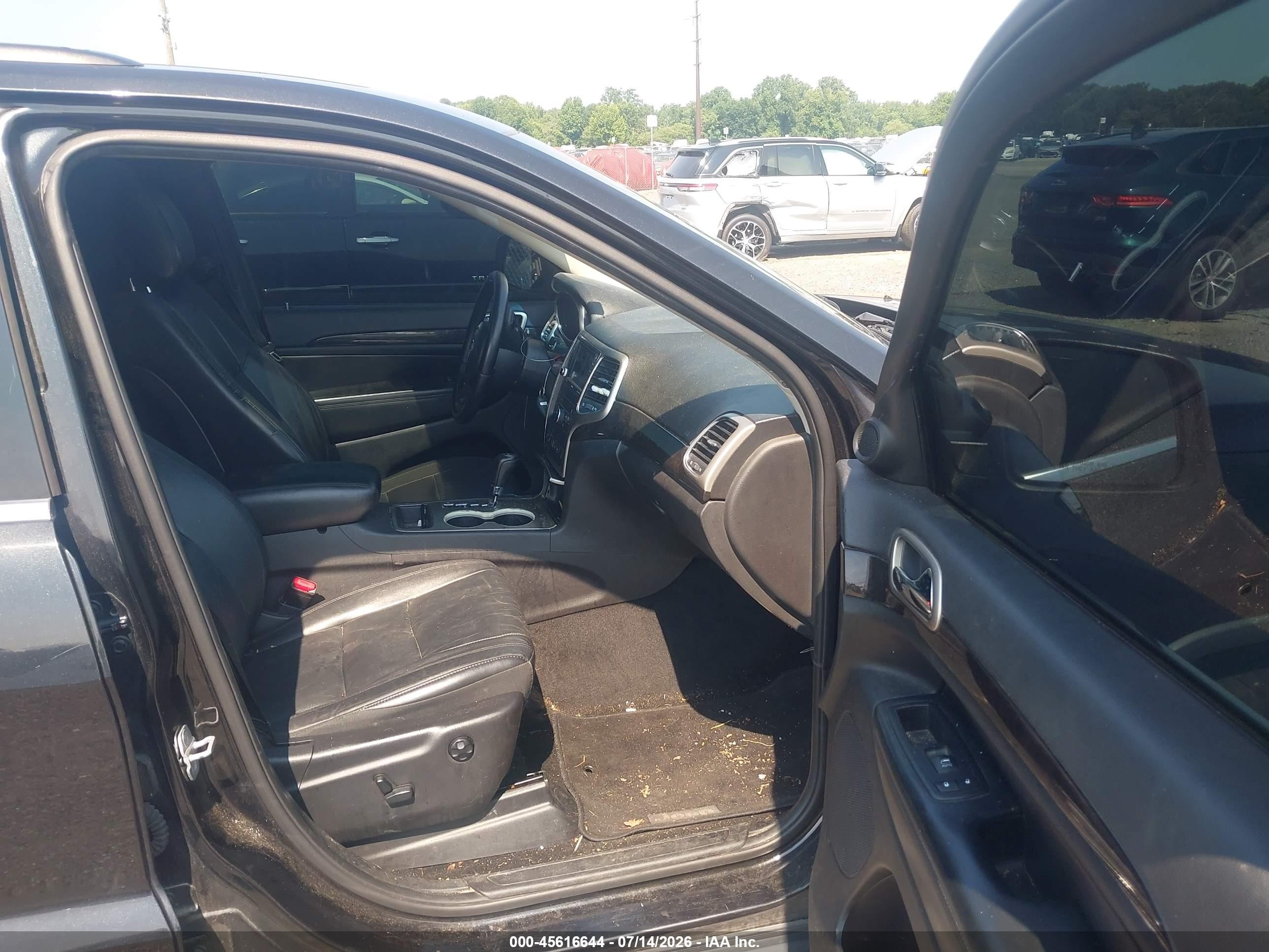 2012 Jeep Grand Cherokee Laredo Black vin: 1C4RJFAG4CC321514