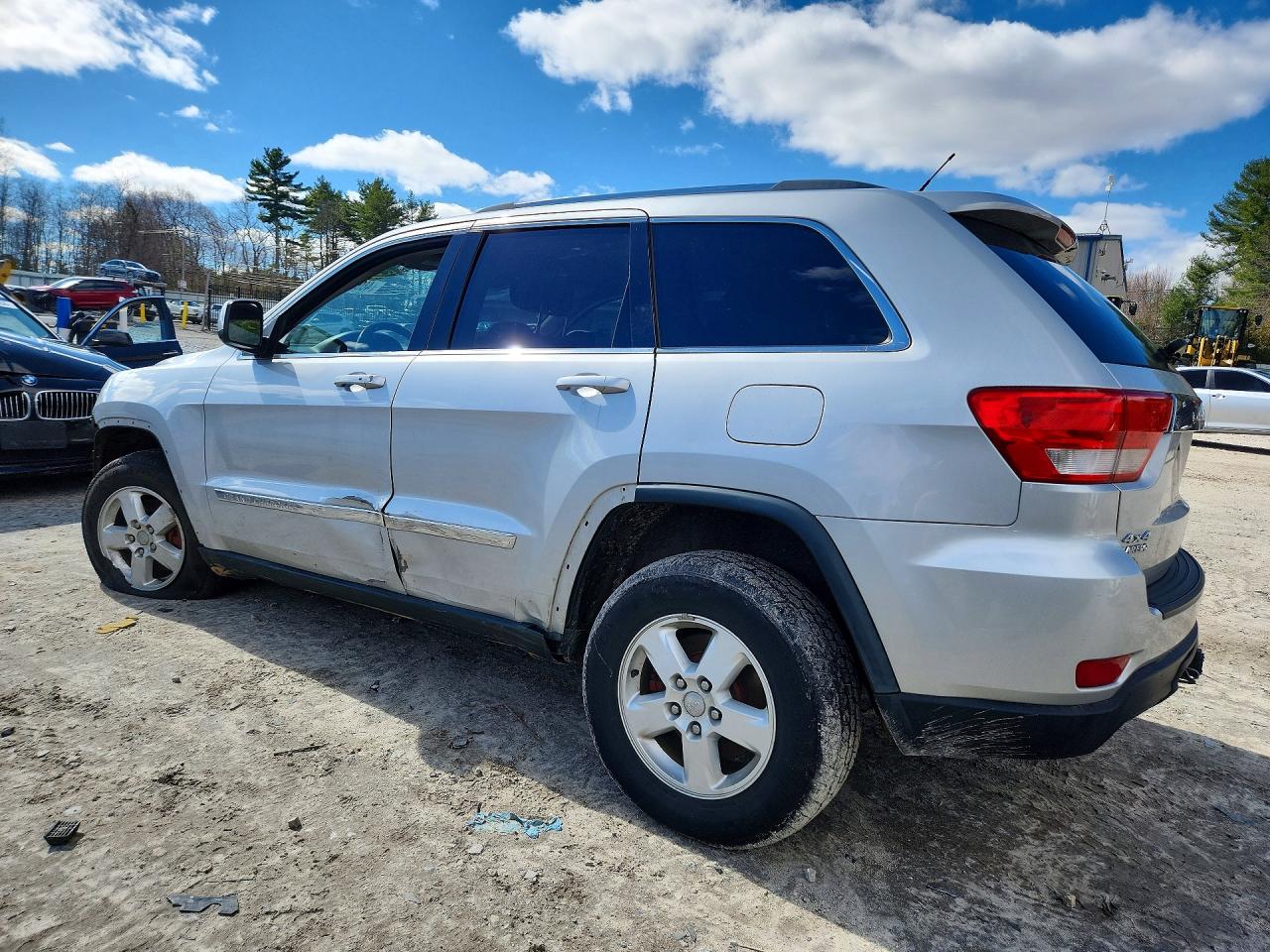2012 Jeep Grand Cherokee Laredo Gray vin: 1C4RJFAG4CC350110