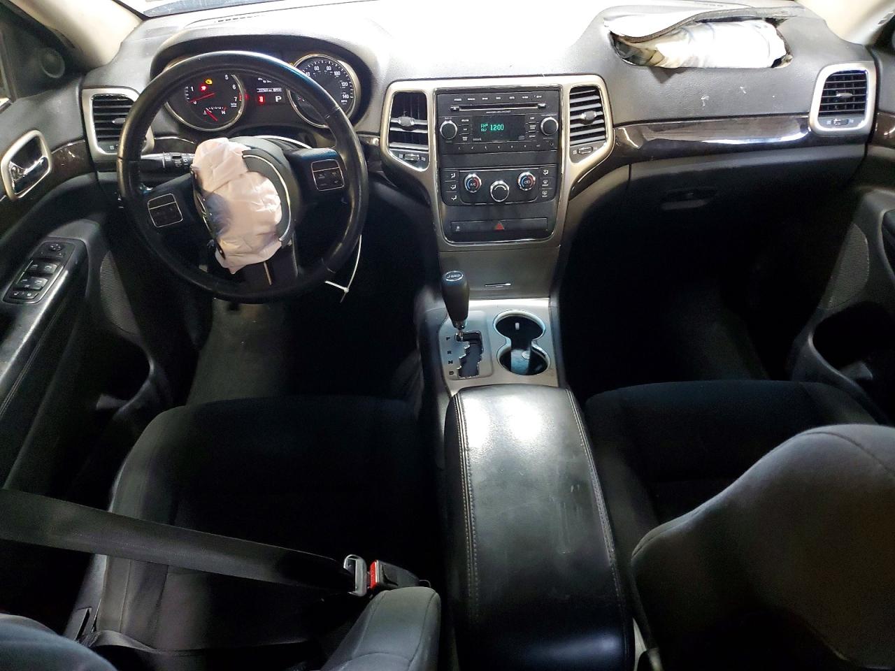 2012 Jeep Grand Cherokee Laredo Gray vin: 1C4RJFAG4CC351984