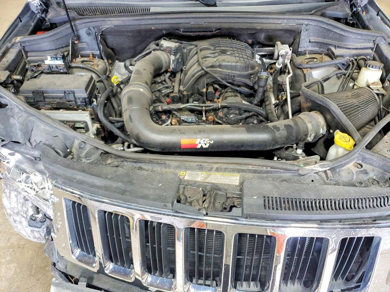 2012 Jeep Grand Cherokee Laredo Gray vin: 1C4RJFAG4CC351984