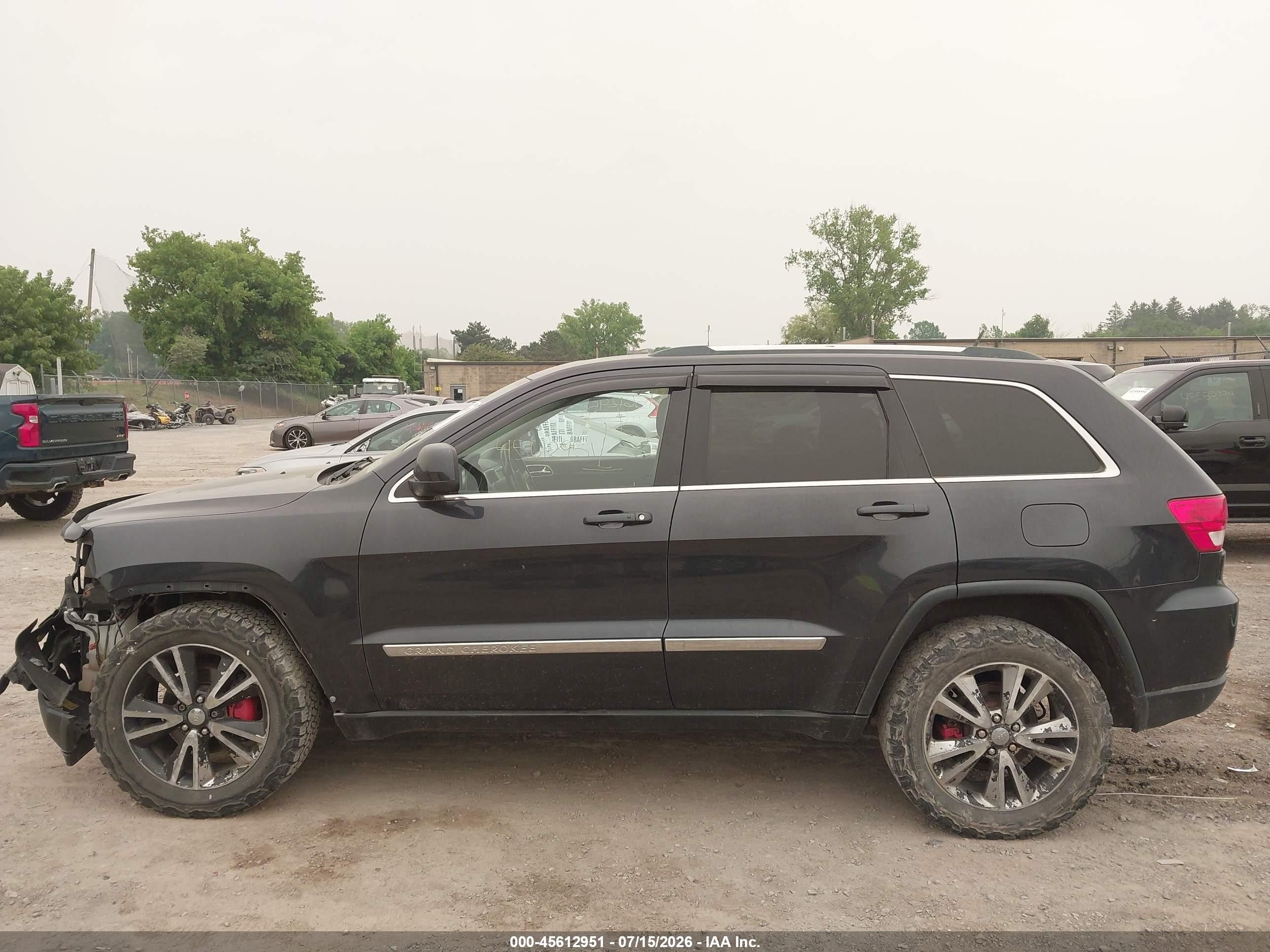 2013 Jeep Grand Cherokee Laredo Dark Blue vin: 1C4RJFAG4DC501707