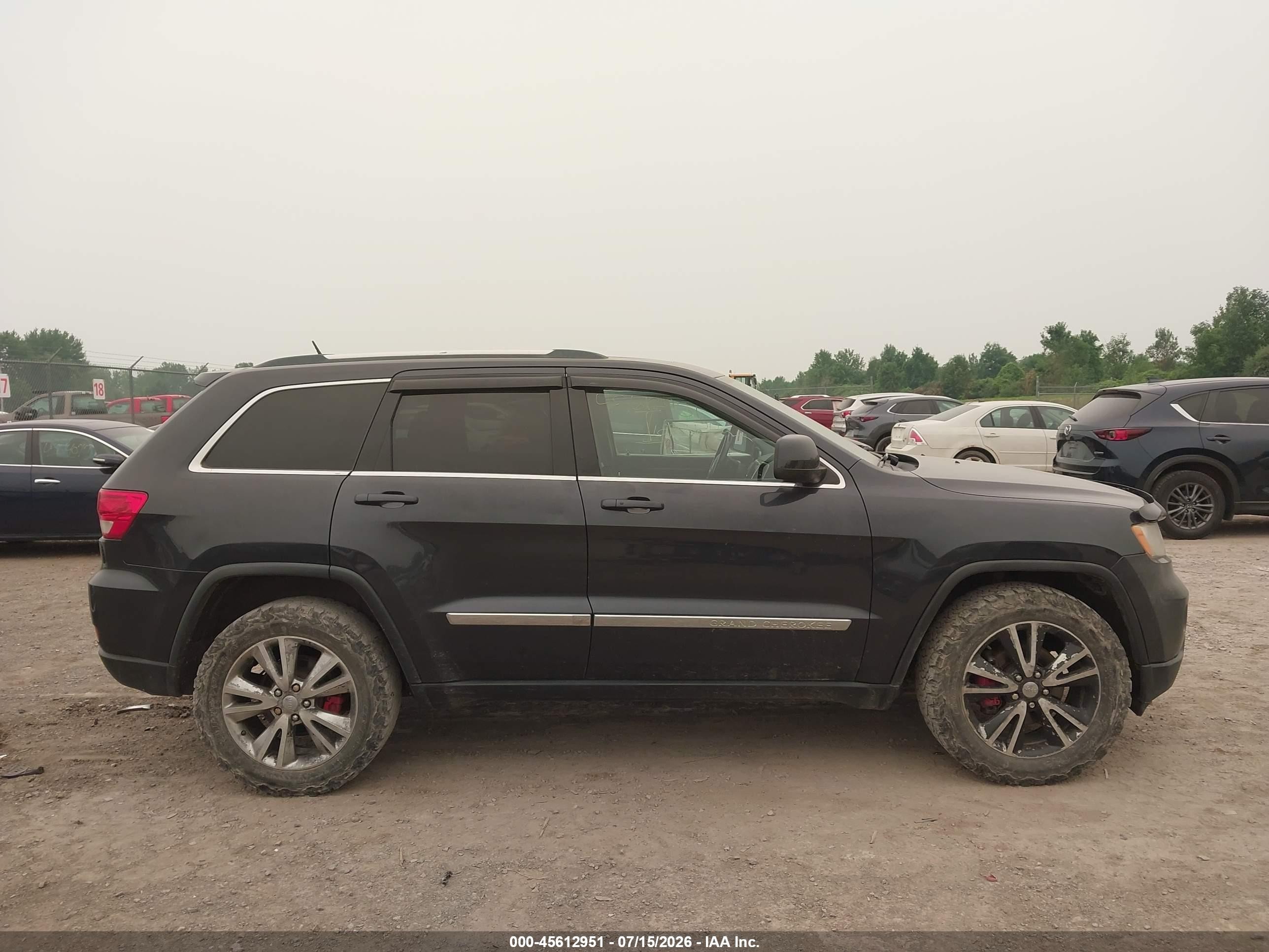 2013 Jeep Grand Cherokee Laredo Dark Blue vin: 1C4RJFAG4DC501707