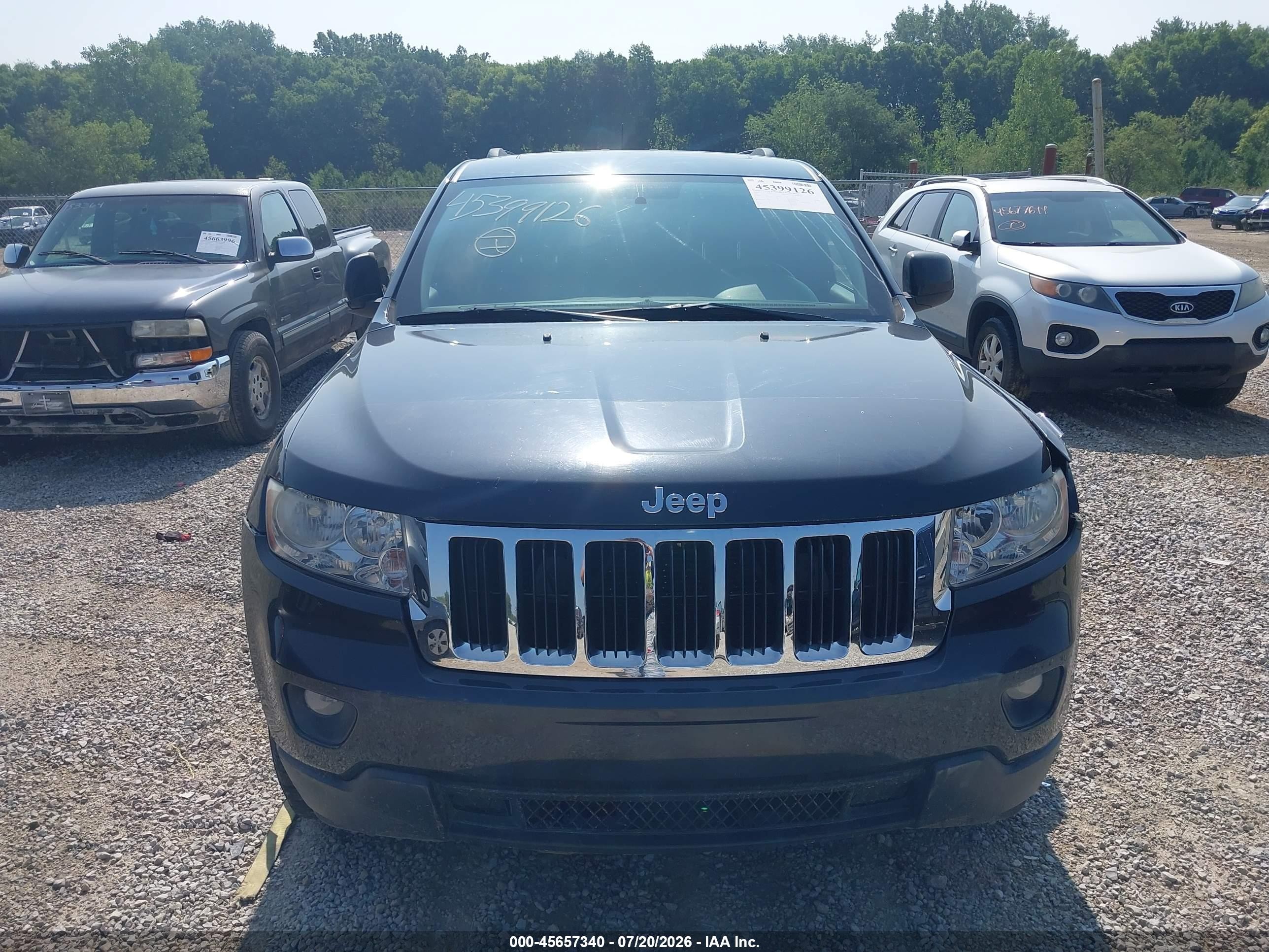 2013 Jeep Grand Cherokee Laredo Blue vin: 1C4RJFAG4DC513999