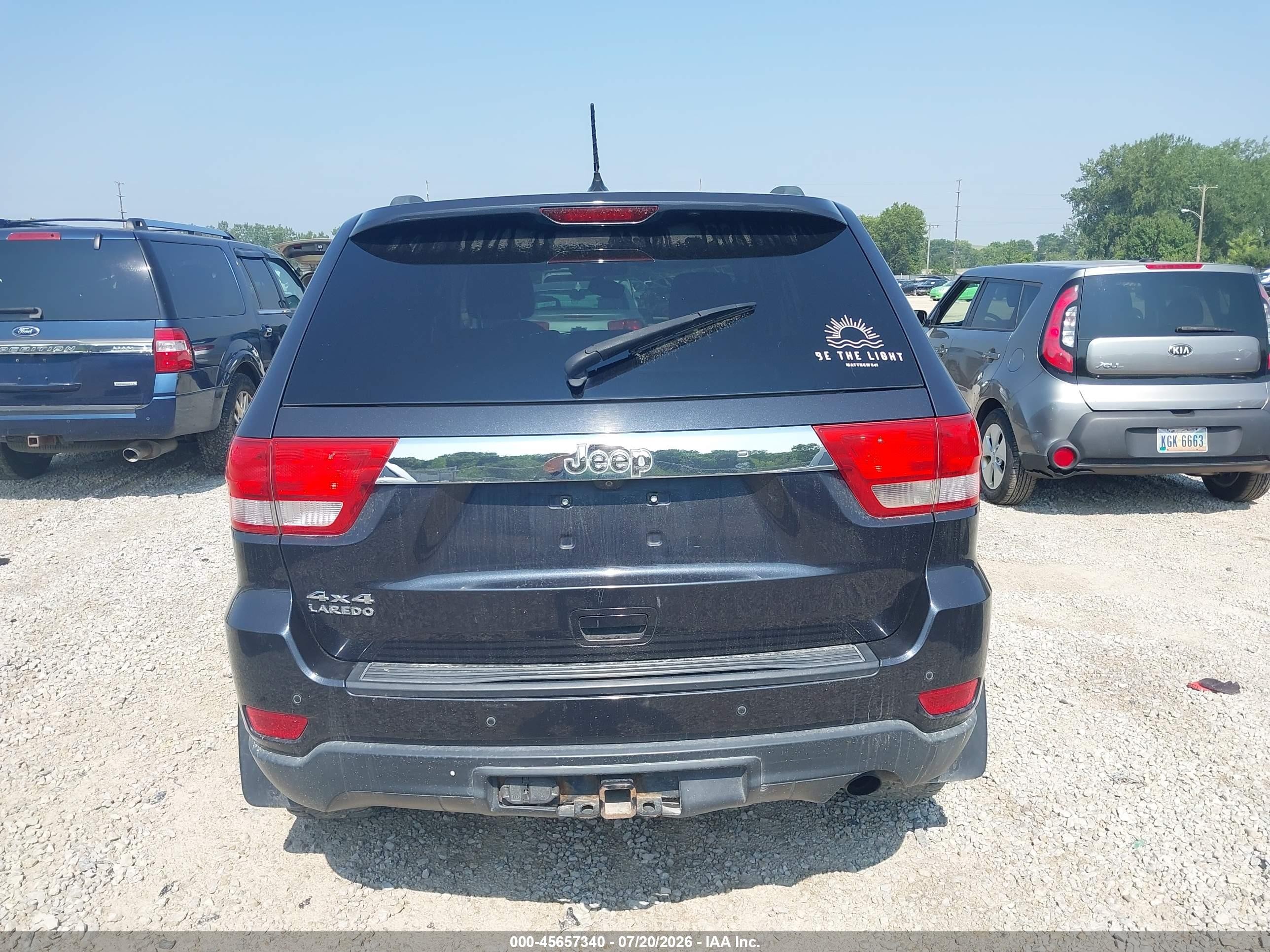 2013 Jeep Grand Cherokee Laredo Blue vin: 1C4RJFAG4DC513999
