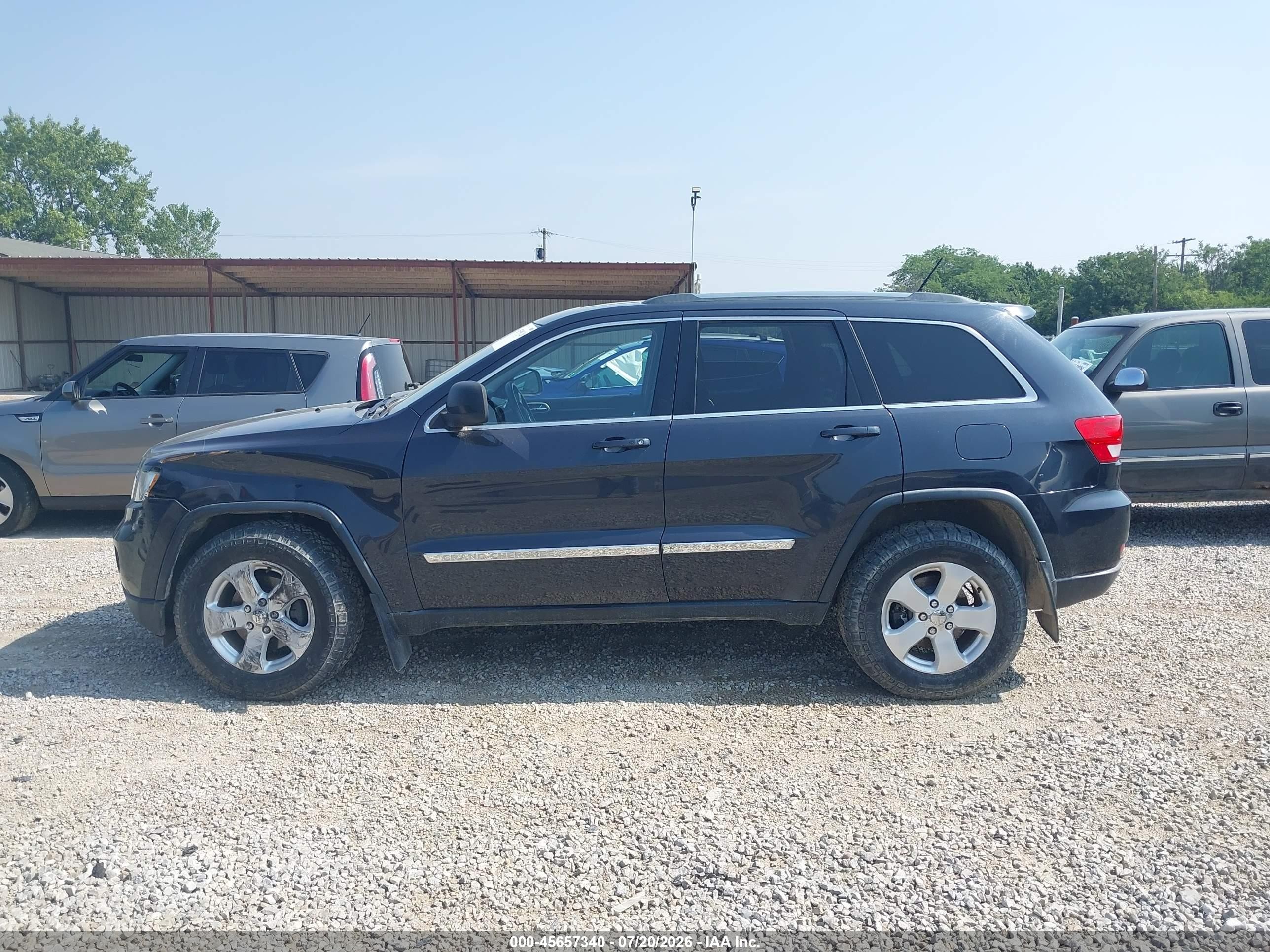 2013 Jeep Grand Cherokee Laredo Blue vin: 1C4RJFAG4DC513999