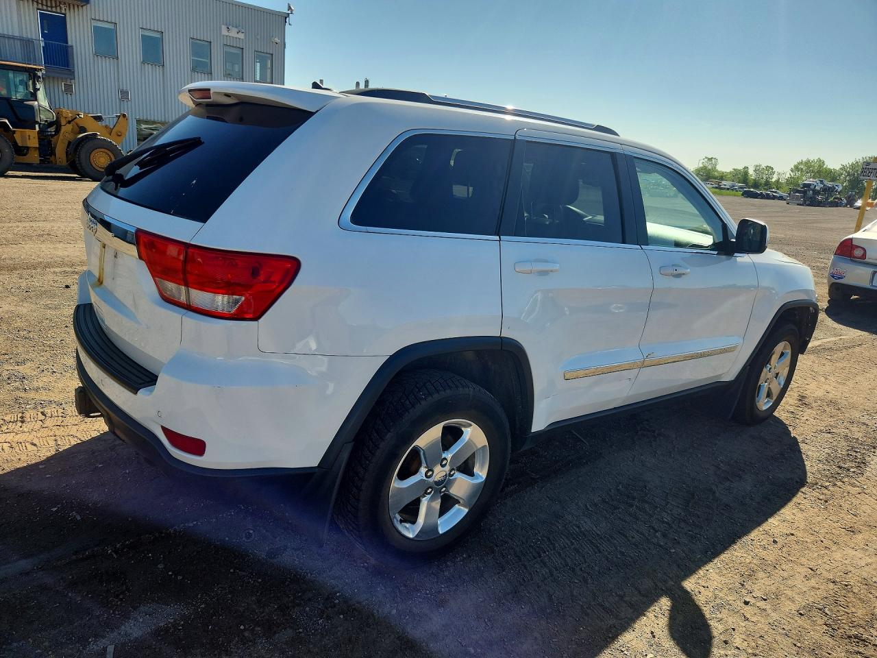 2013 Jeep Grand Cherokee Laredo White vin: 1C4RJFAG4DC531693