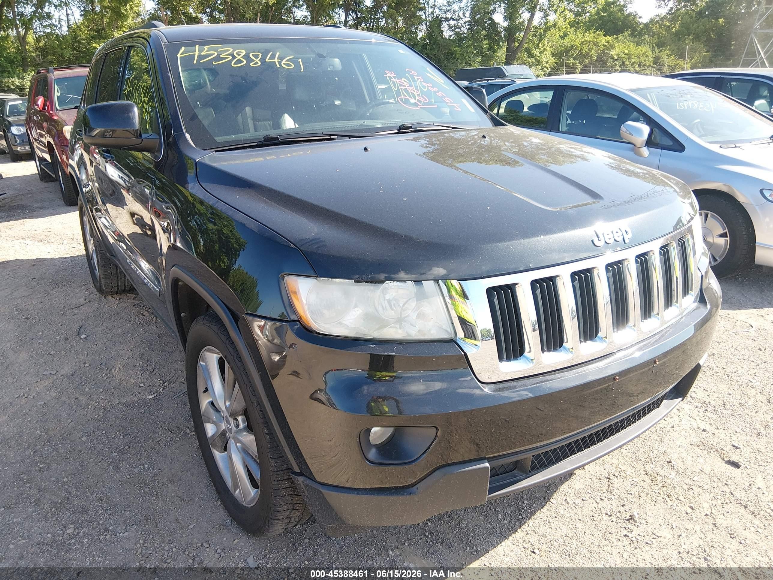 2013 Jeep Grand Cherokee Laredo Black vin: 1C4RJFAG4DC542211