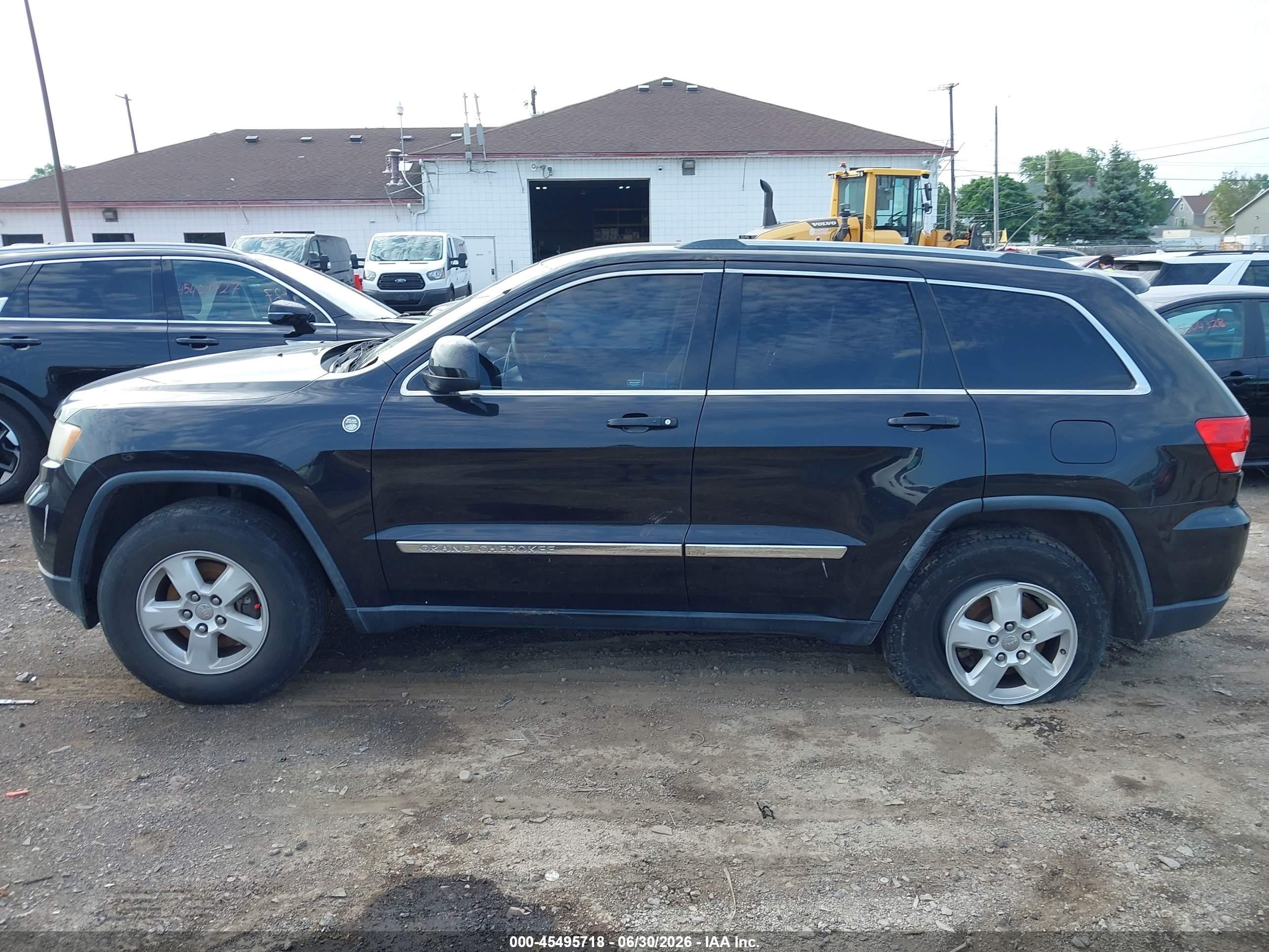 2013 Jeep Grand Cherokee Laredo Black vin: 1C4RJFAG4DC559753