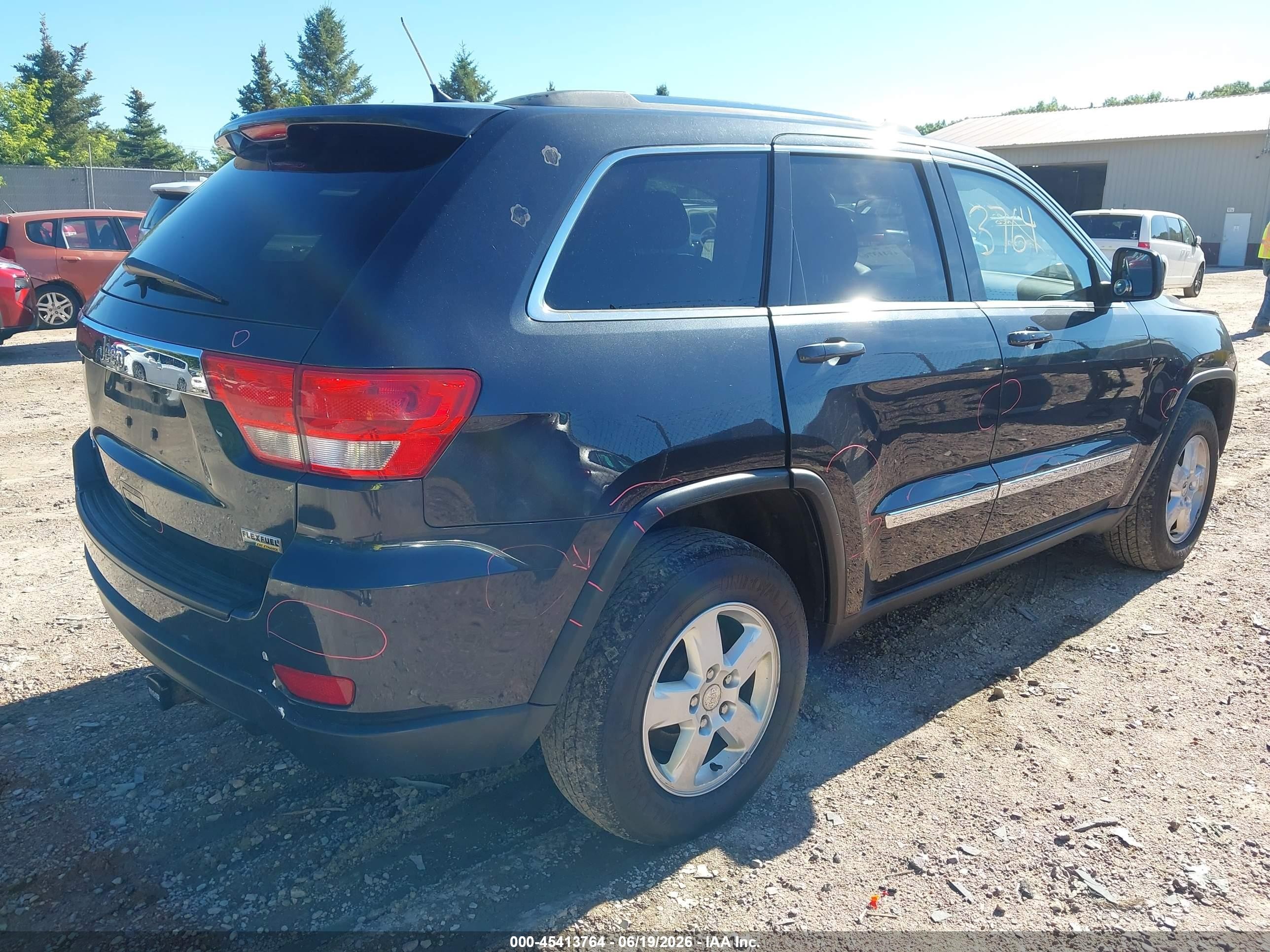 2013 Jeep Grand Cherokee Laredo Синий vin: 1C4RJFAG4DC616324