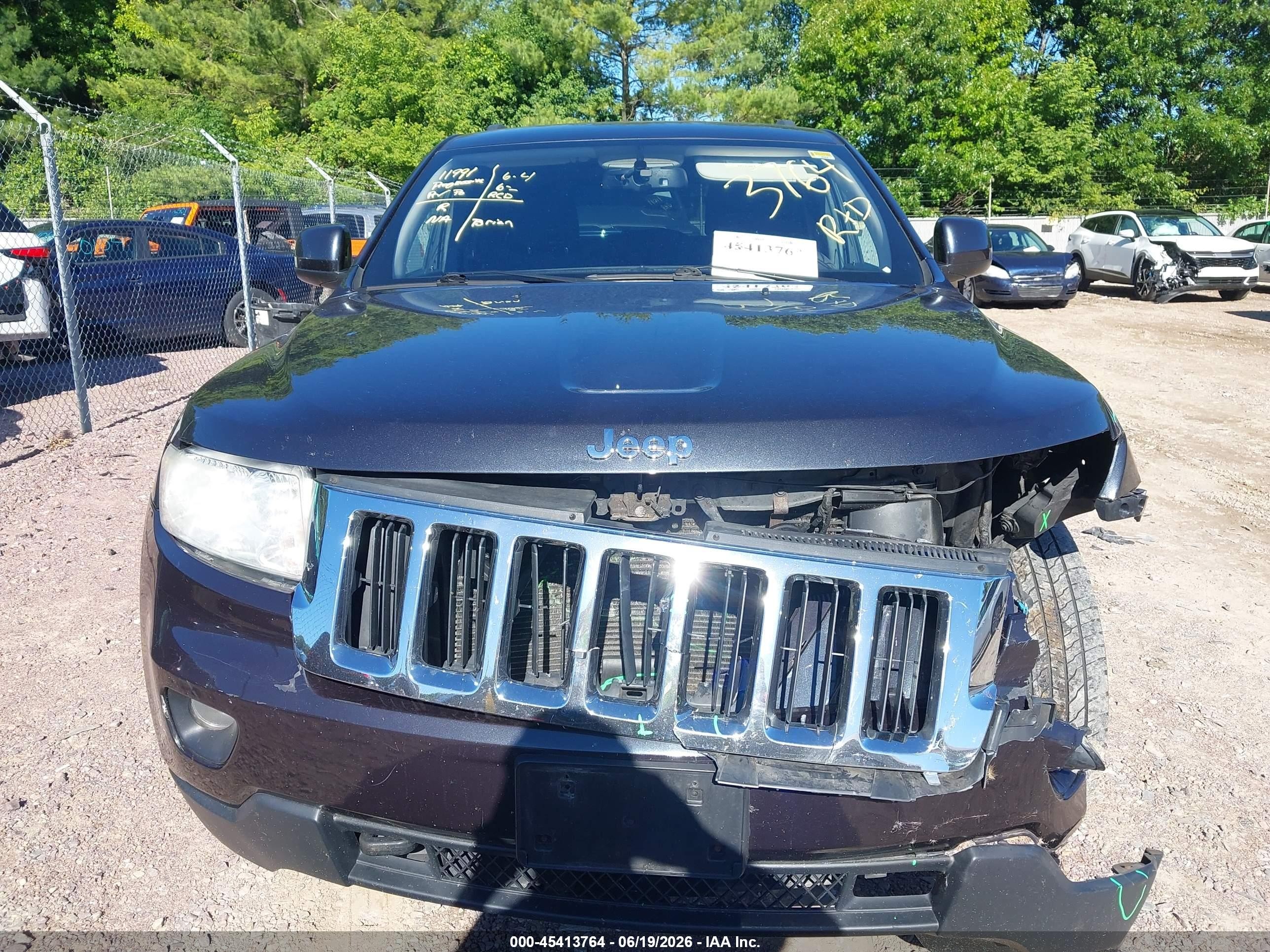 2013 Jeep Grand Cherokee Laredo Синий vin: 1C4RJFAG4DC616324