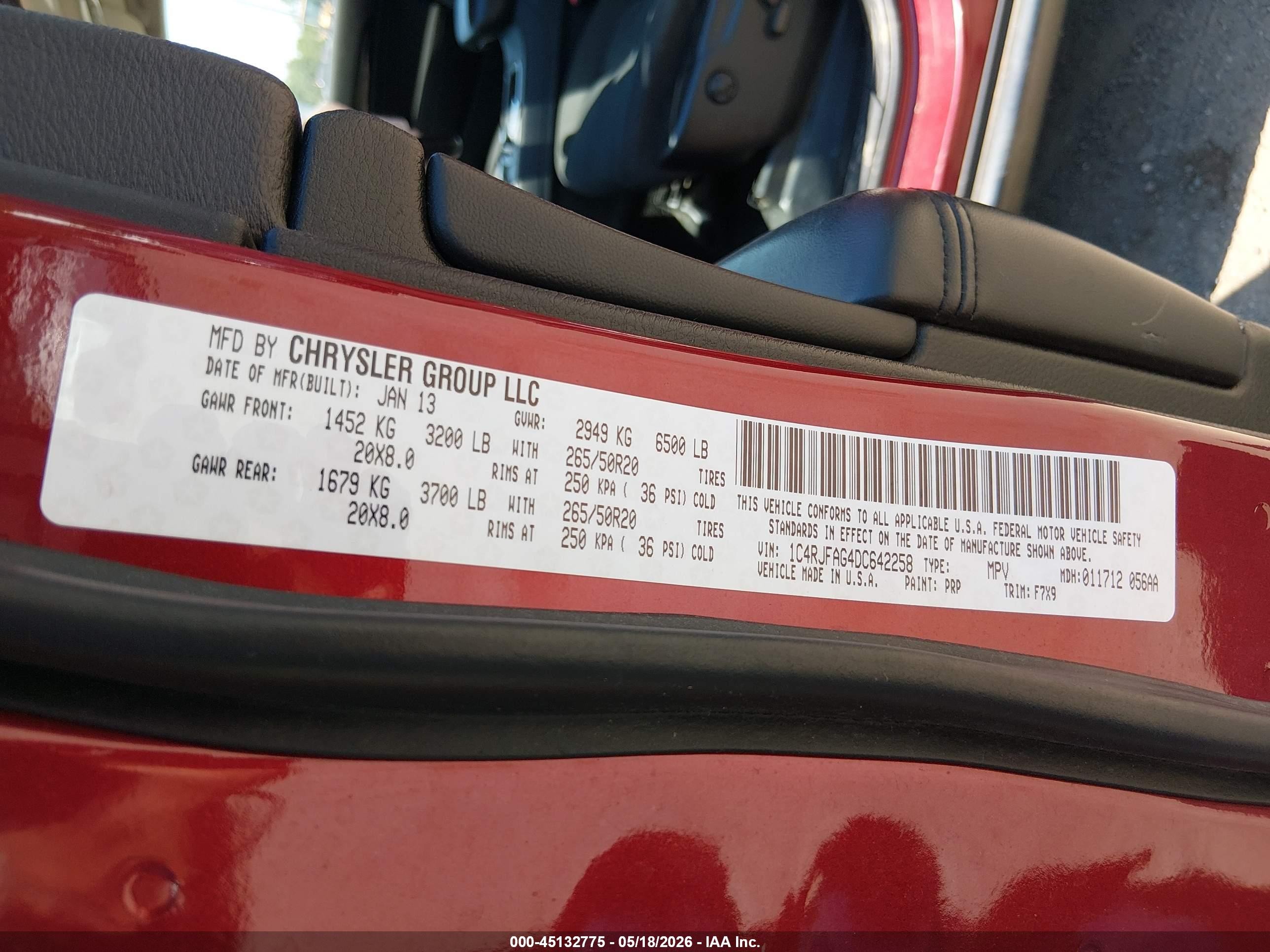 2013 Jeep Grand Cherokee Laredo Red vin: 1C4RJFAG4DC642258