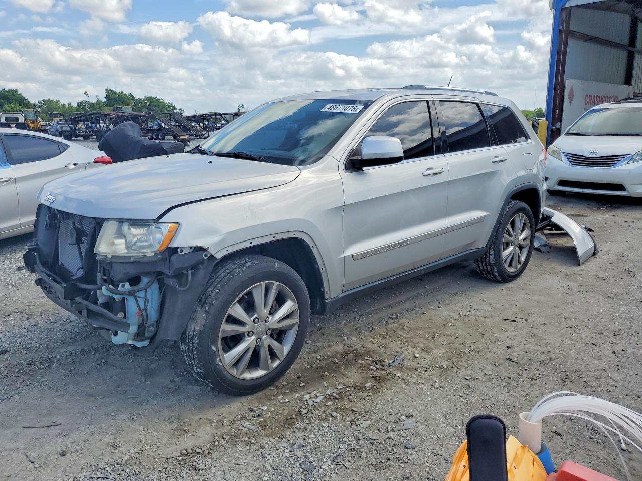 2013 Jeep Grand Cherokee Laredo Серебряный vin: 1C4RJFAG4DC644298