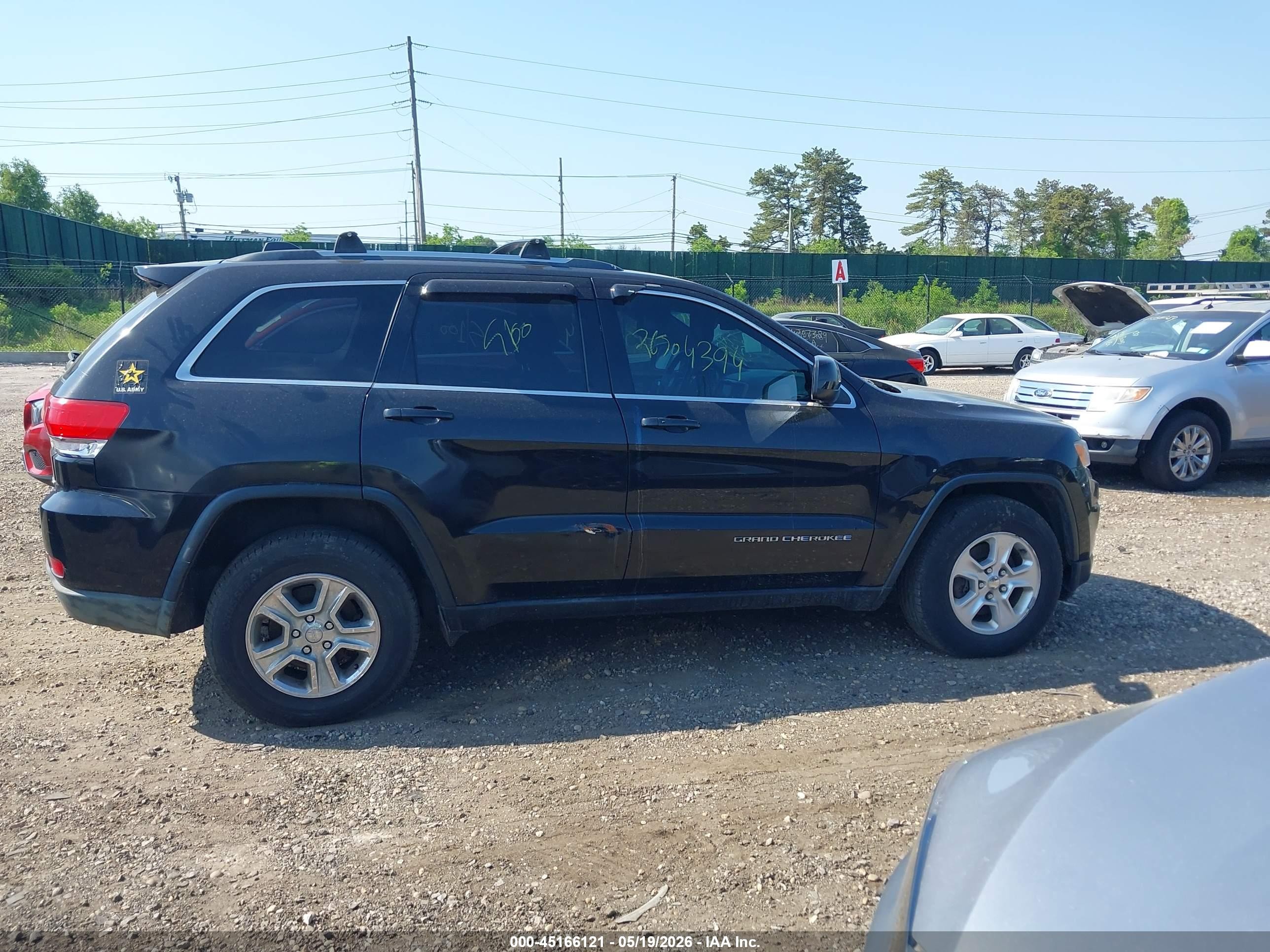 2014 Jeep Grand Cherokee Laredo Black vin: 1C4RJFAG4EC104743